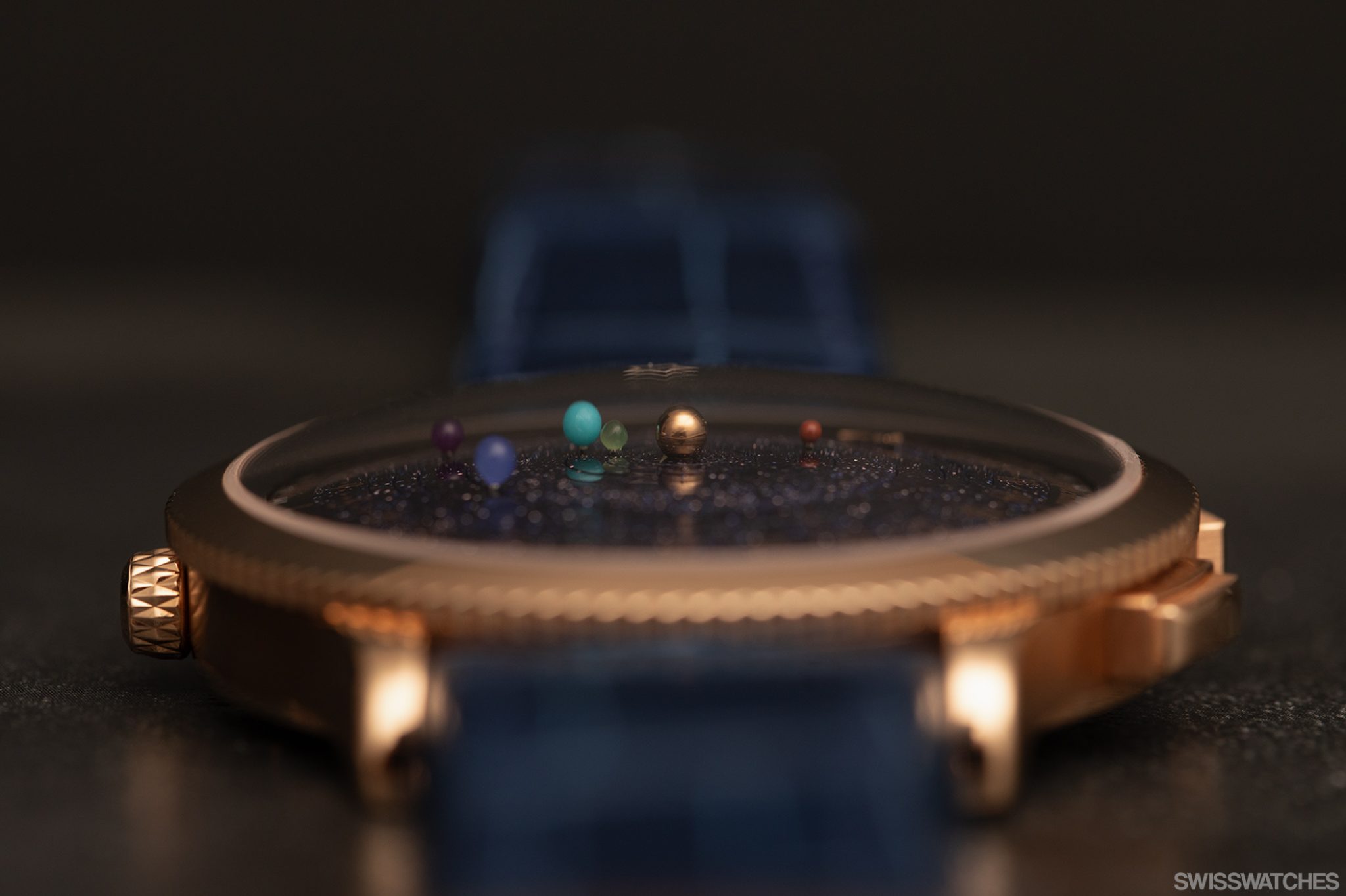 Van-Cleef-Arpels-Midnight-Planetarium-Rosegold-VCARO4J000-Planets-3