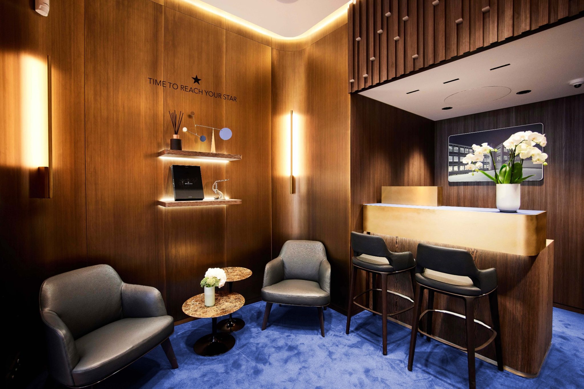 Zenith-Boutique-Muenchen-Munich-Interior-Lounge