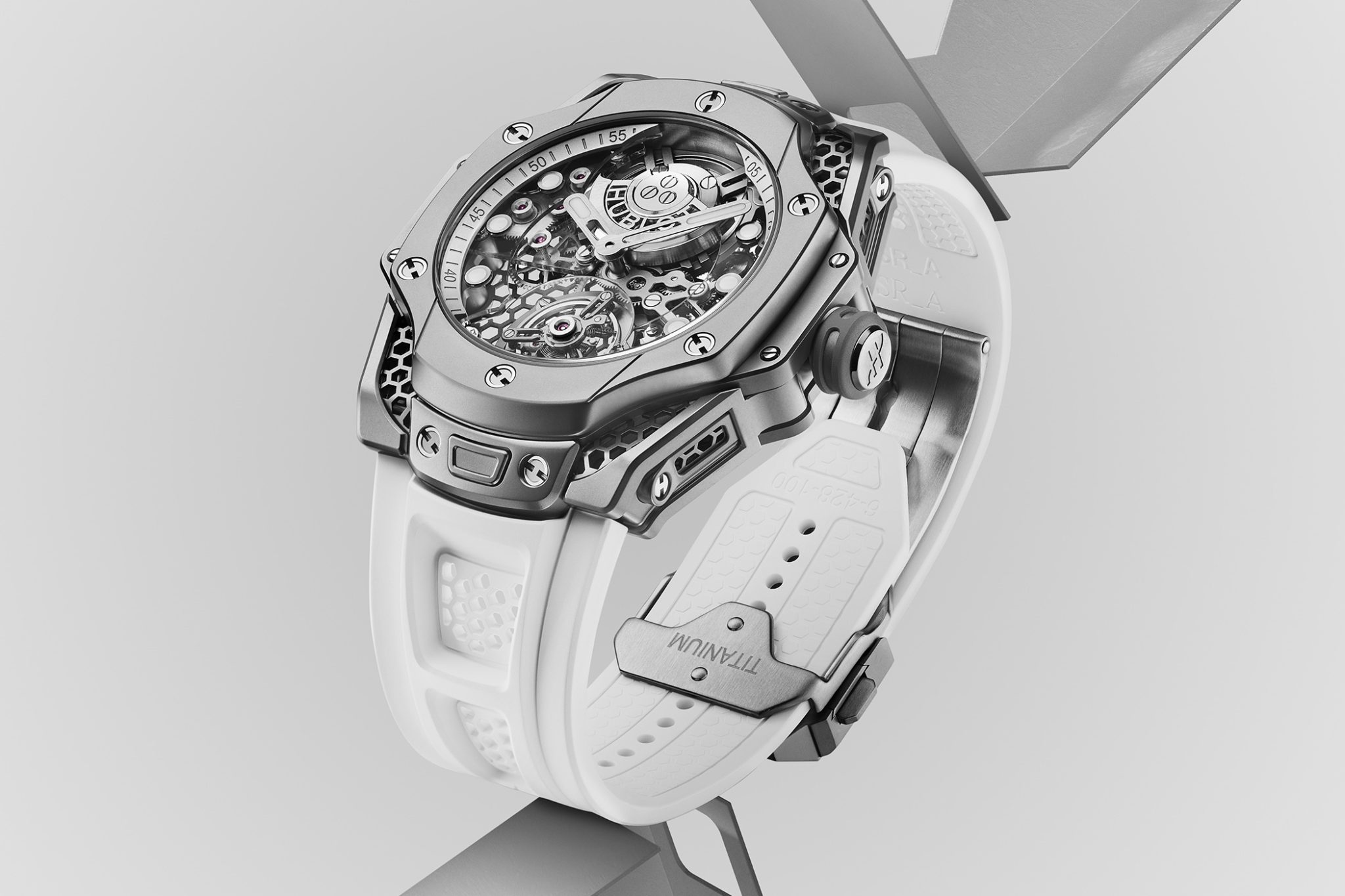 hublot-big-bang-tourbillon-by-samuel-ross-428.NX.0101.RX.SRA23-white-wristband
