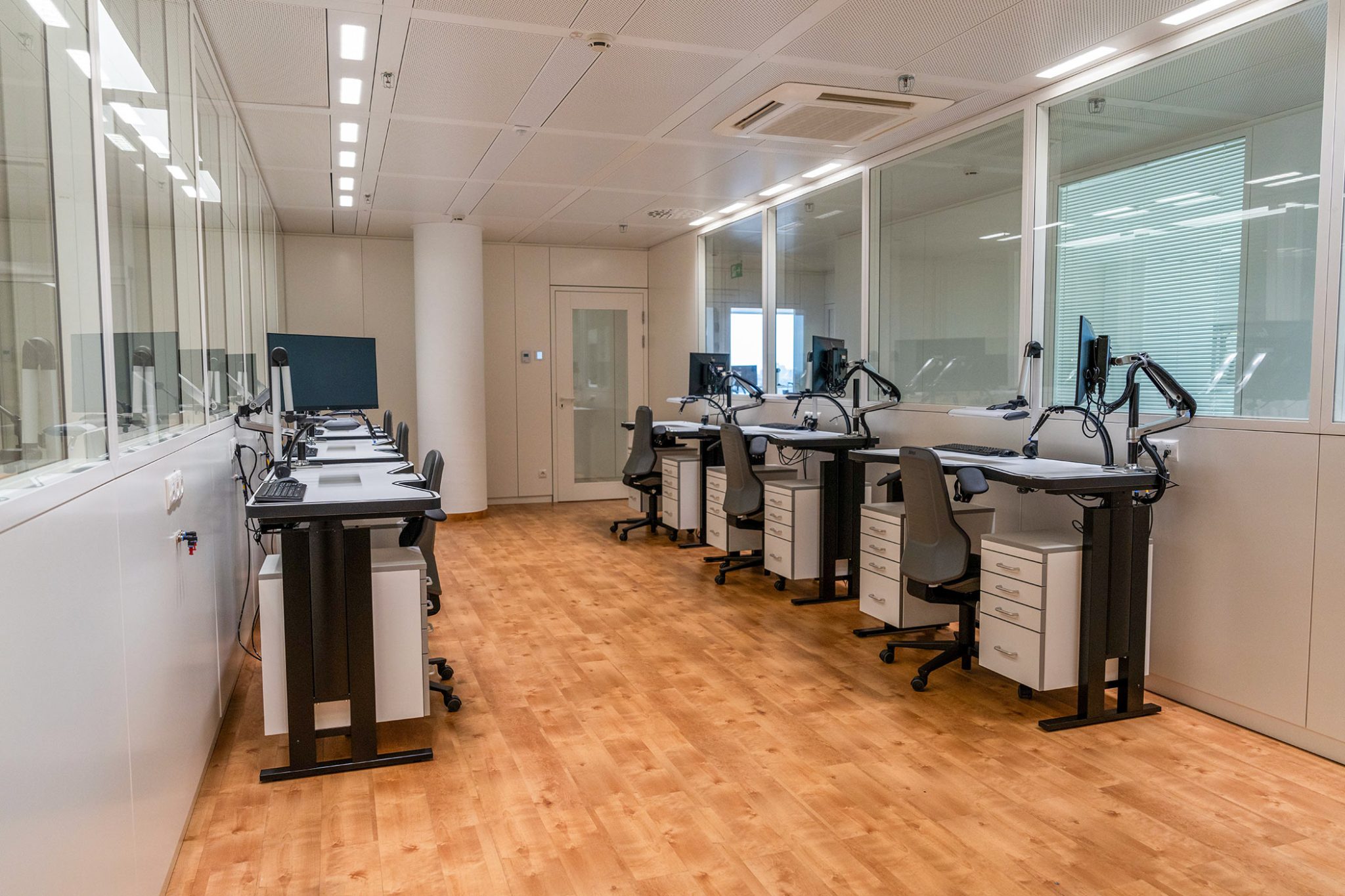 new-rolex-germany-training-centre-watchmaker-tables-1