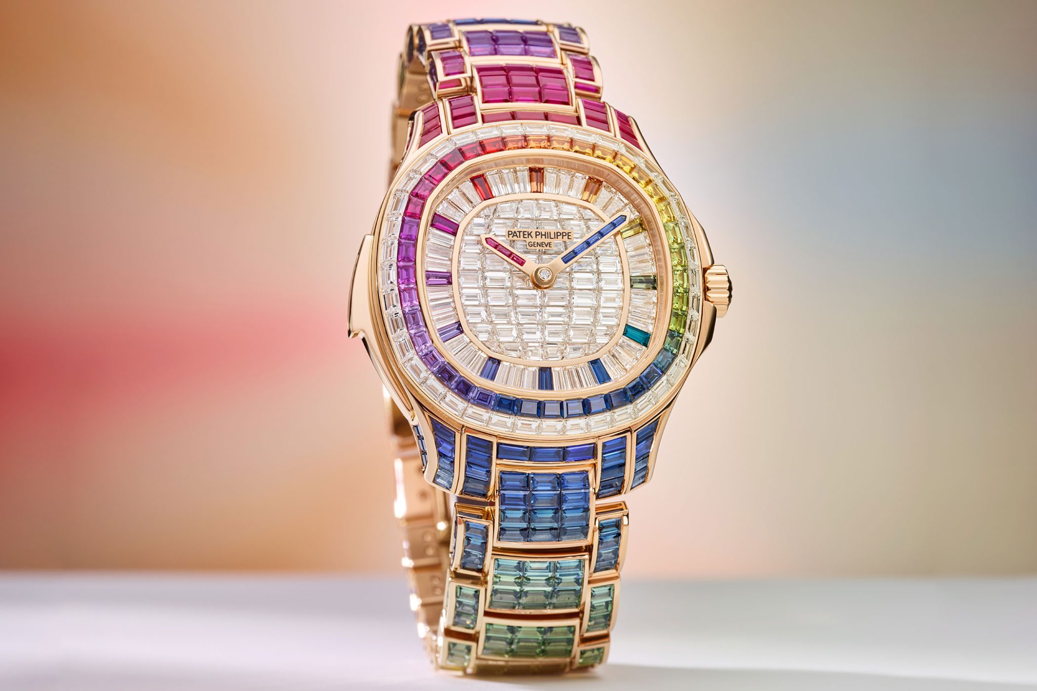 patek-philippe-november-2023-novelties-aquanaut-5260-1455R-001-04