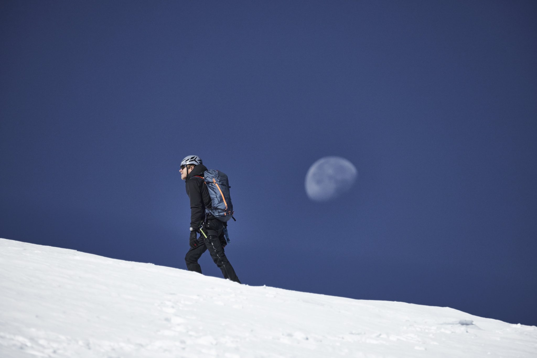 Montblanc-Simon-Messner-1858-Geosphere-0-Oxygen-Lifestyle