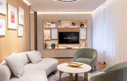 jaeger-lecoultre-boutique-maximilianstrasse-munich-germany-living-room-for-guests