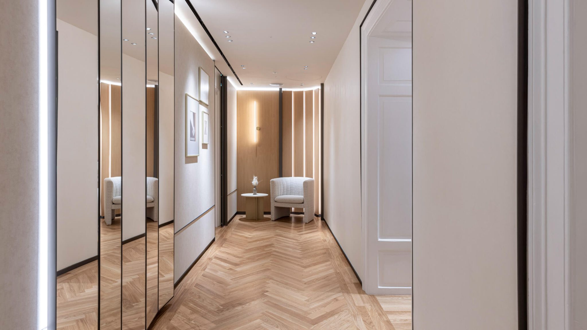jaeger-lecoultre-boutique-maximilianstrasse-munich-germany-second-floor