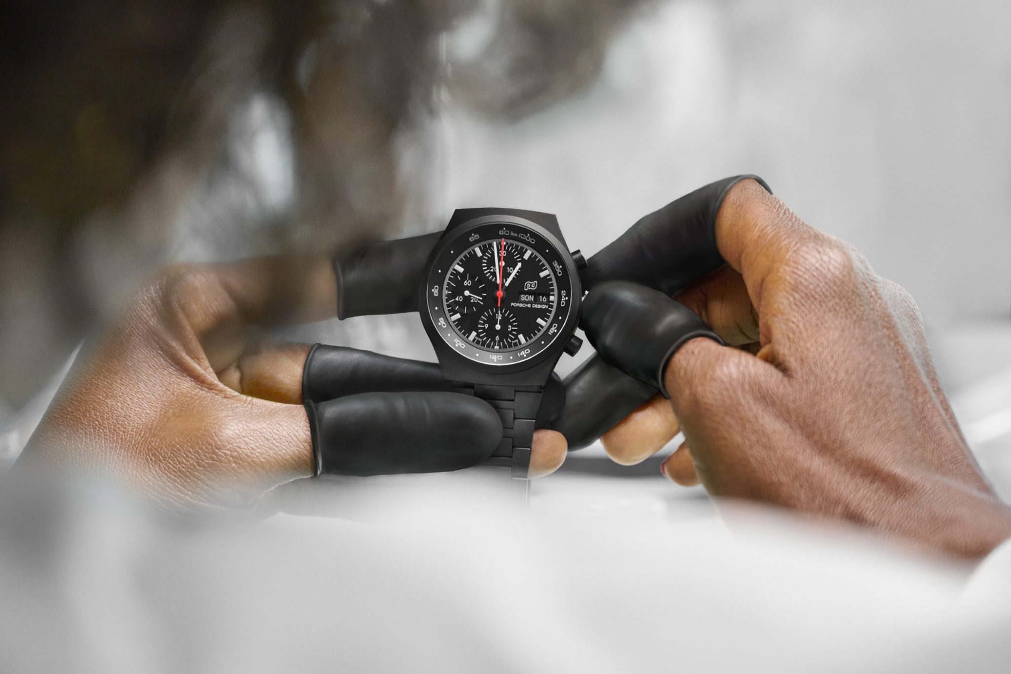 porsche-design-pd-chronograph-1-1972-limited-edition-manufakcture-crown