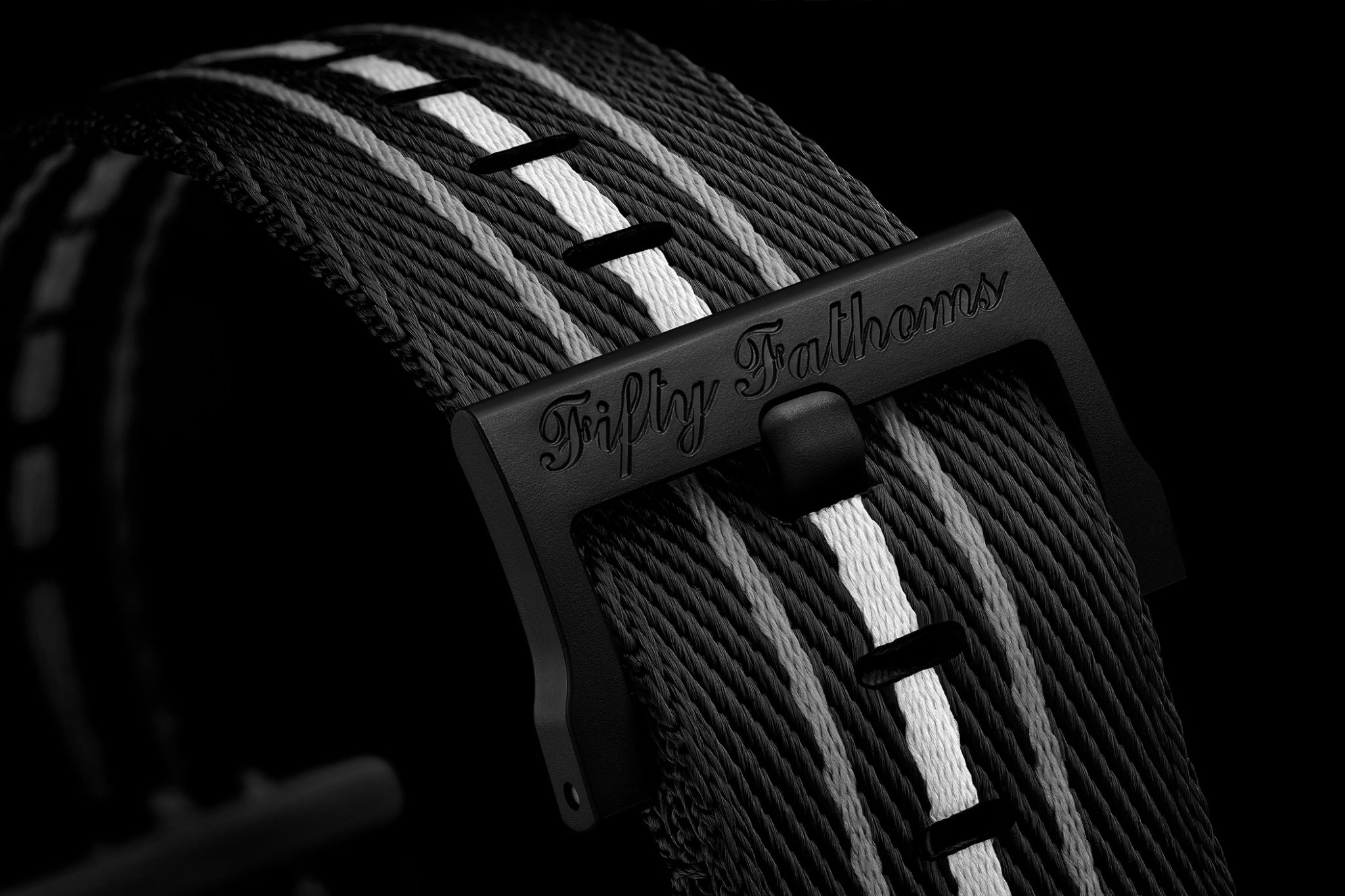 blancpain-x-swatch-ocean-of-storms-so35b400-nato-strap