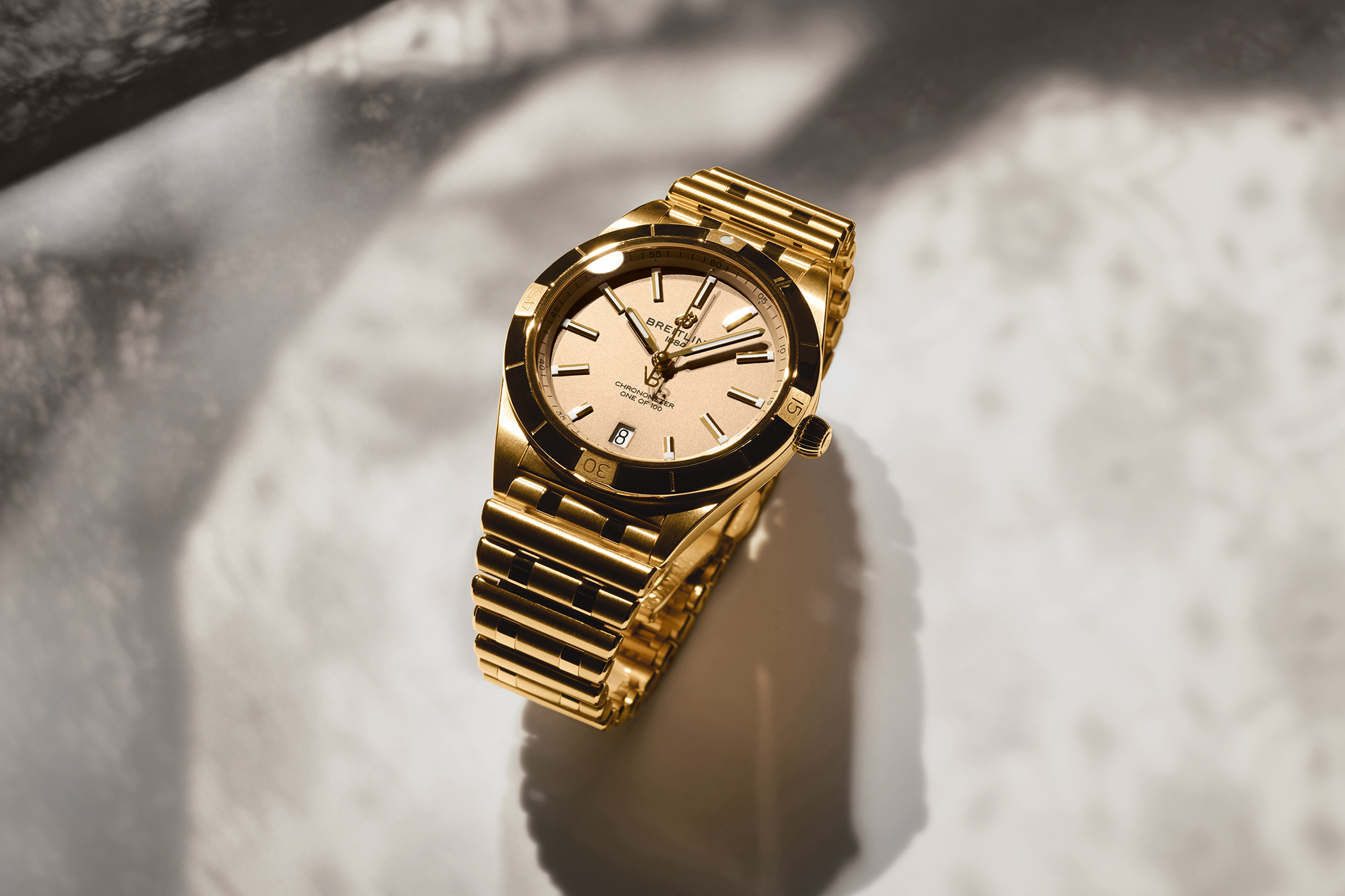 breitling-chronomat-automatic-36-victoria-beckham-collection-k103801a1a1k1-live-1