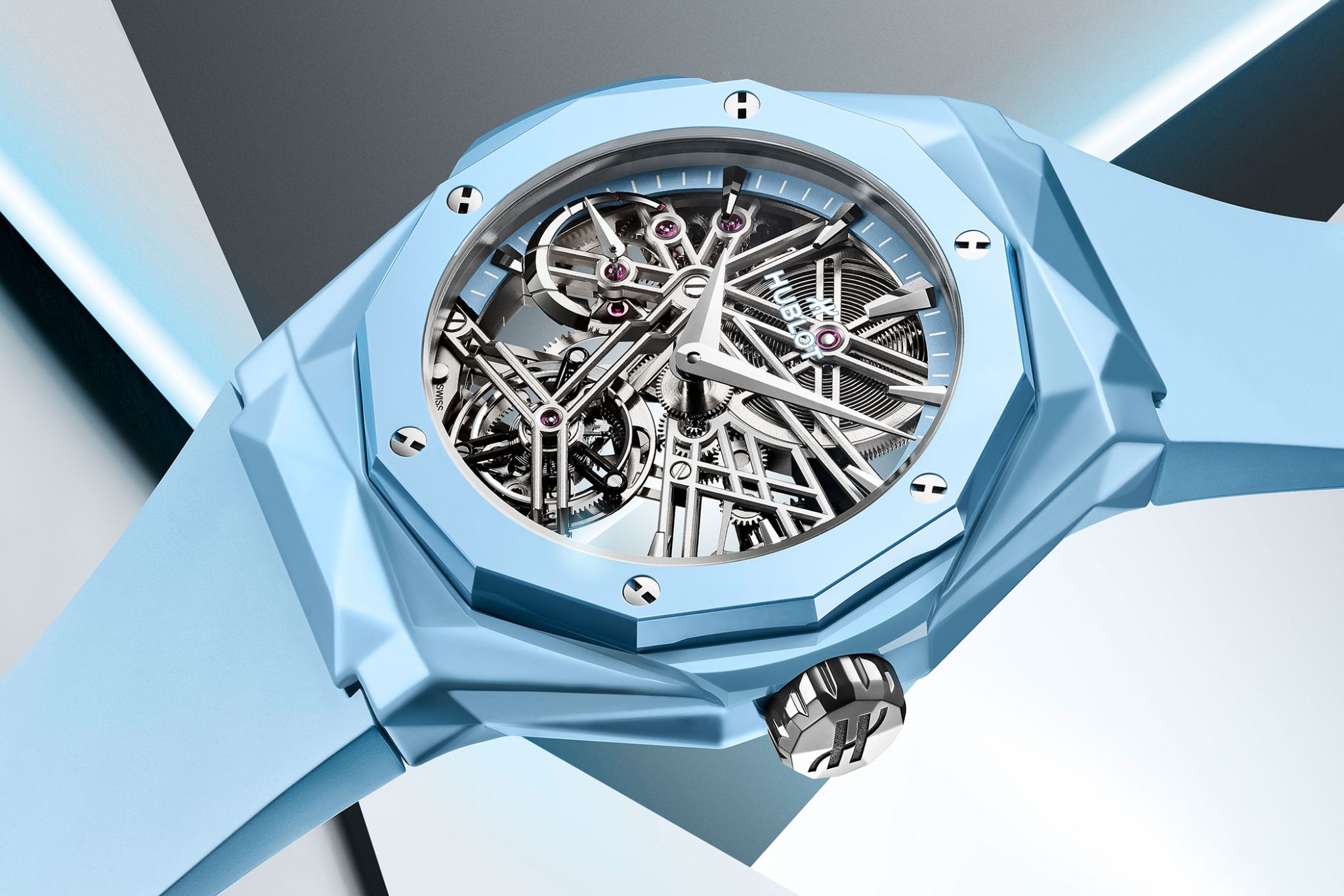 hublot-classic-fusion-tourbillon-orlinski-sky-blue-case