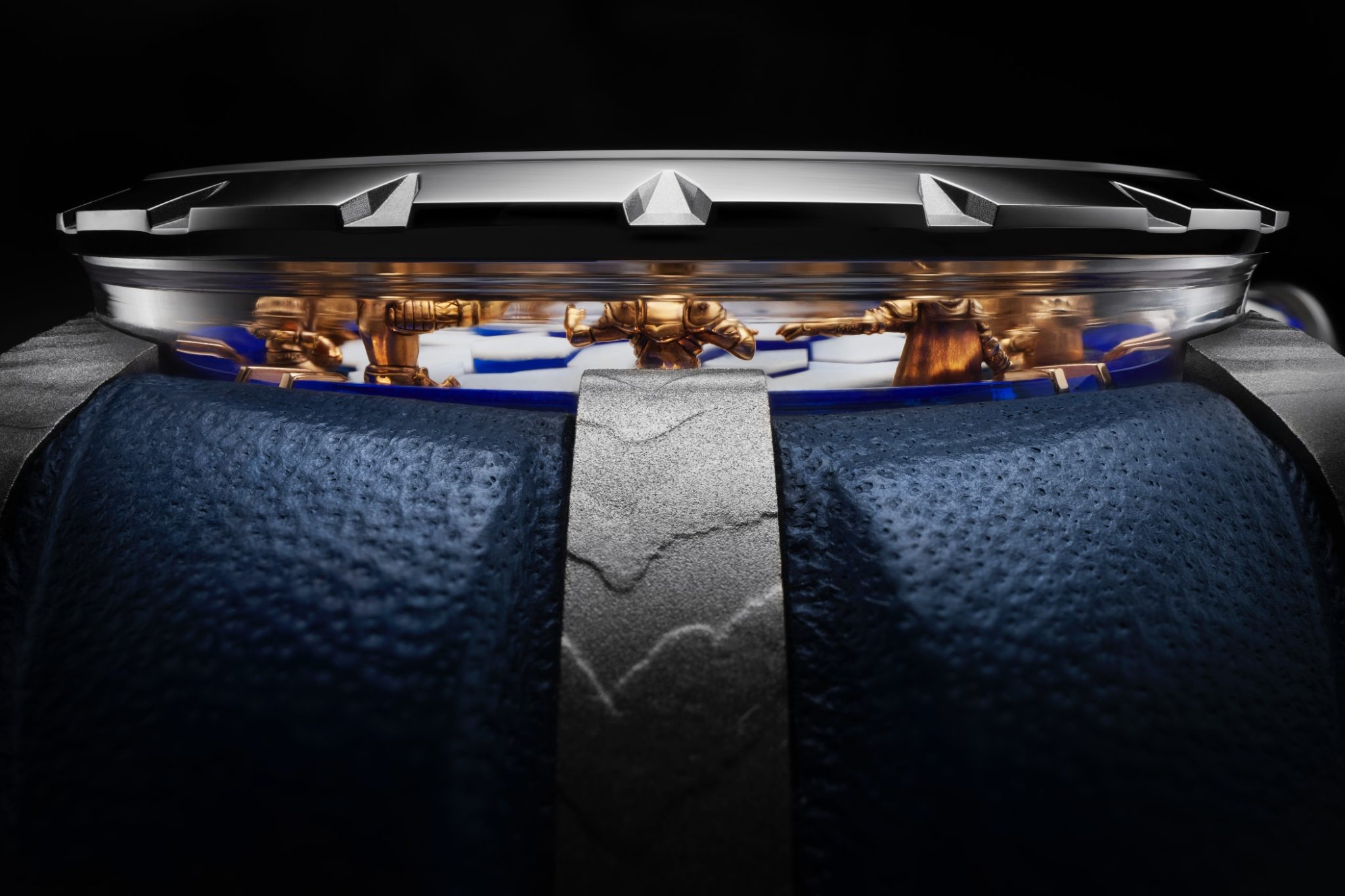 roger-dubuis-knights-of-the-round-table-damascus-titanium-RDDBEX1058-case-side