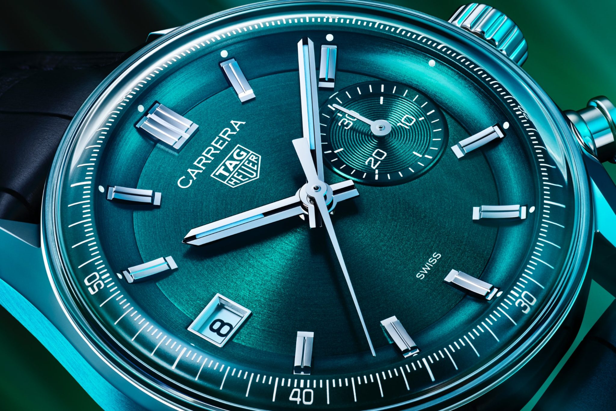 tag-heuer-carrera-chronograph-dato-CBS2211.FC6545-front