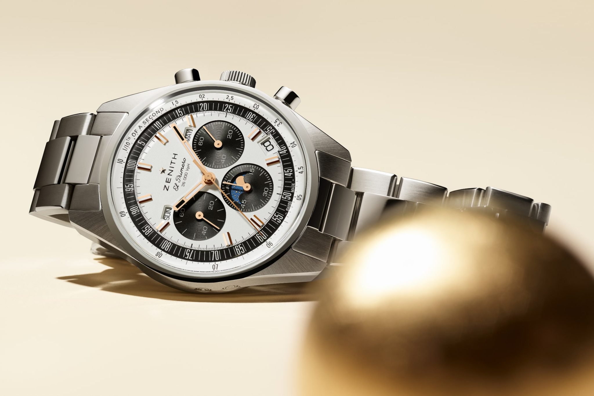 zenith-chronomaster-original-03.3400.3610.38.M3200-silver-bracelet-stilllife