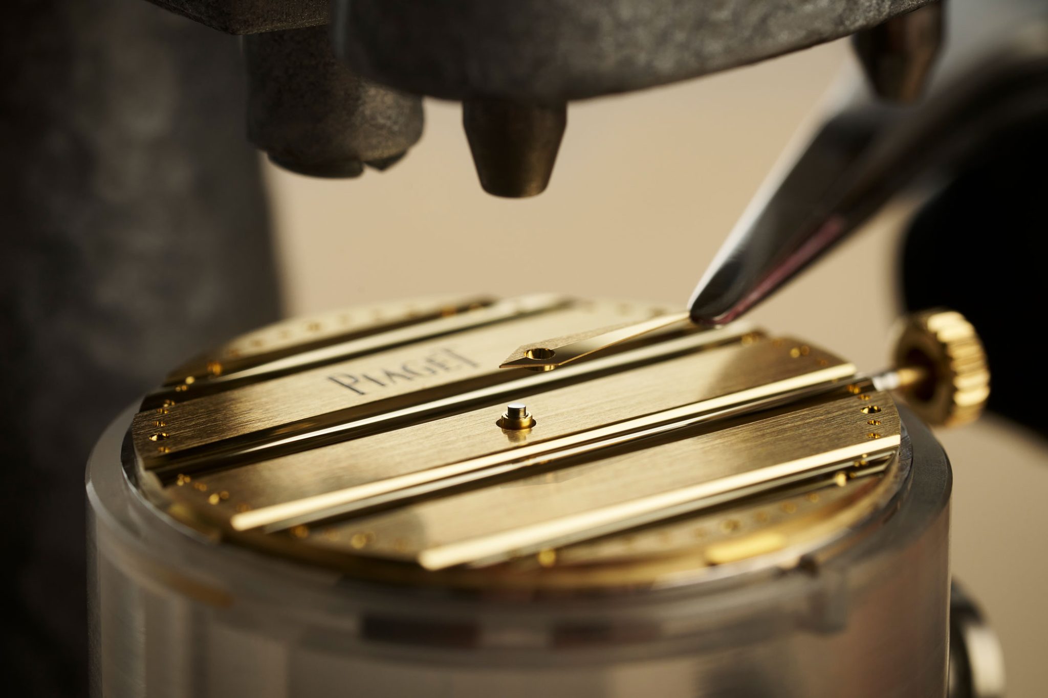 150th-anniversary-piaget-full-gold-dial-from-piaget-polo-79