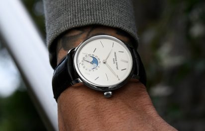 frederique-constant-x-seconde-seconde-slimline-moonphase-date-manufacture-wristshot