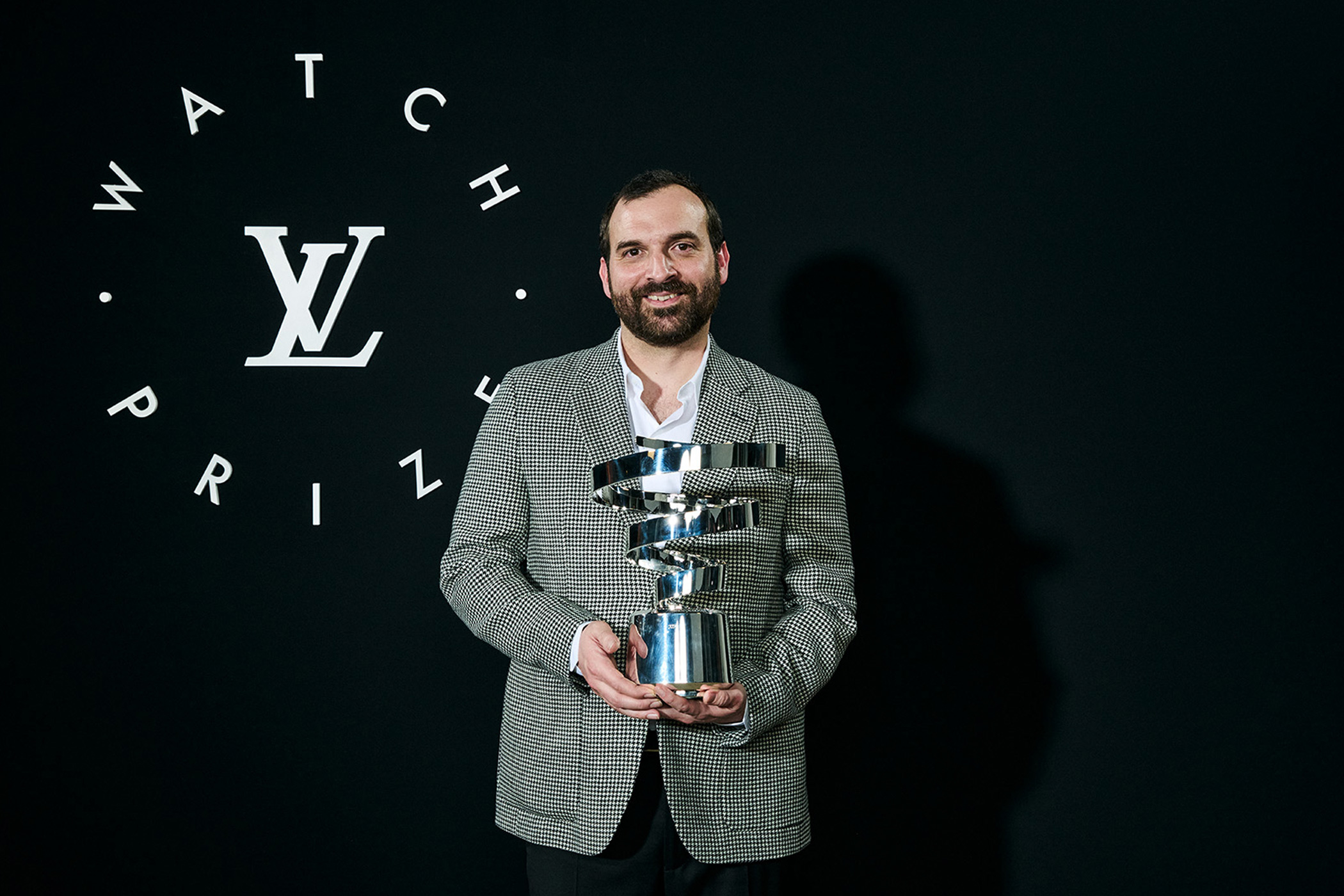 raul-pages-wins-the-louis-vuitton-watch-prize-for-independent-creatives