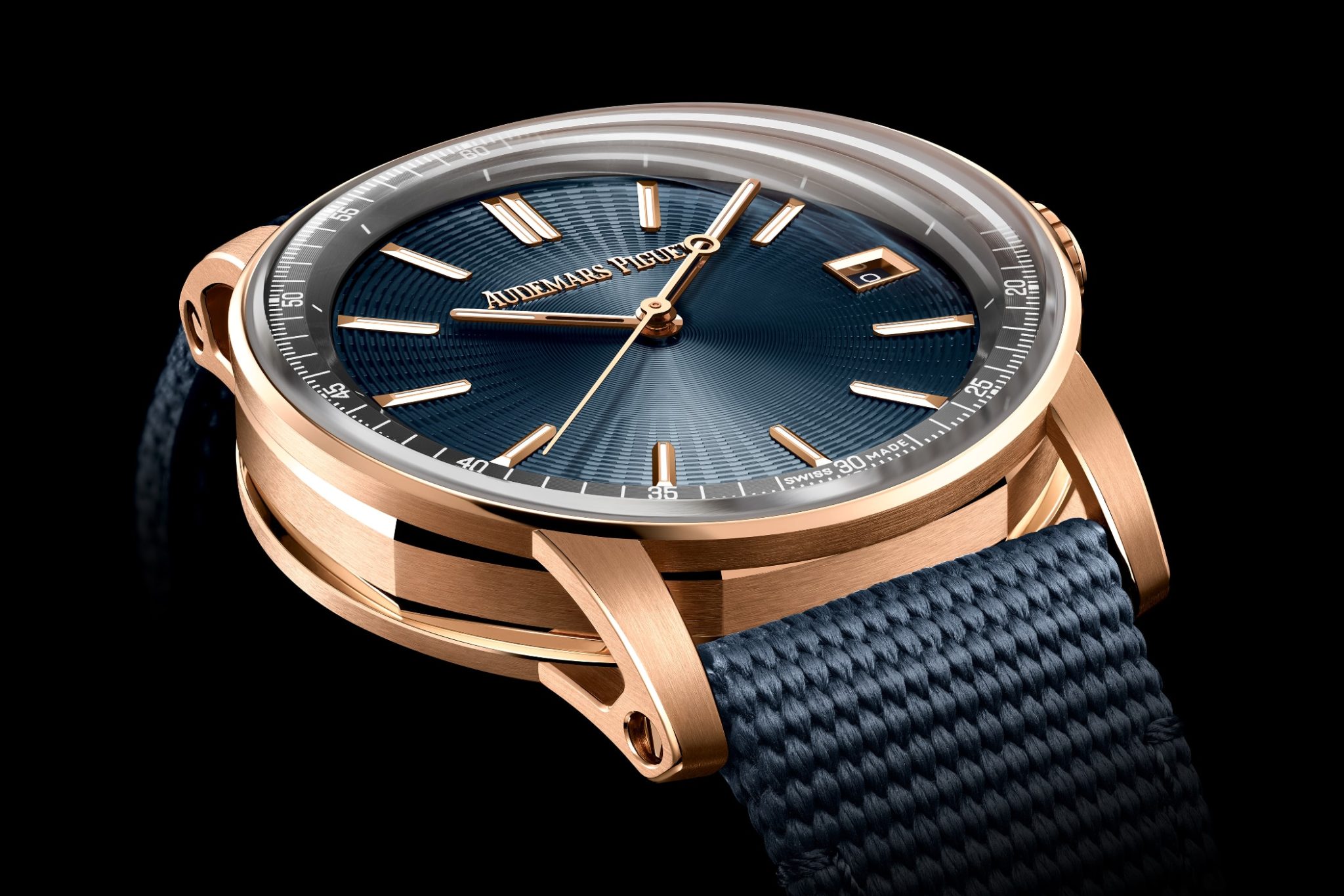 audemars-piguet-code-1159-selfwinding-ref-15210OROOA348KB01-case