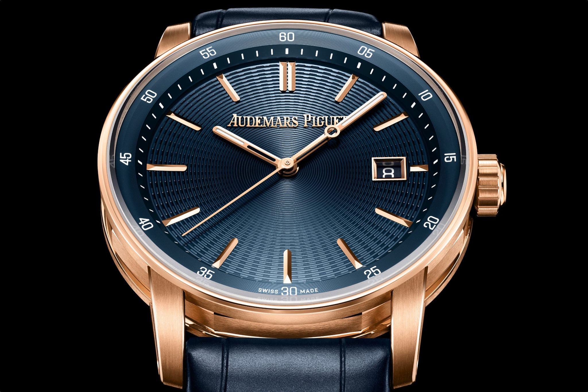 audemars-piguet-code-1159-selfwinding-ref-77410OROOA342CR01-closeup