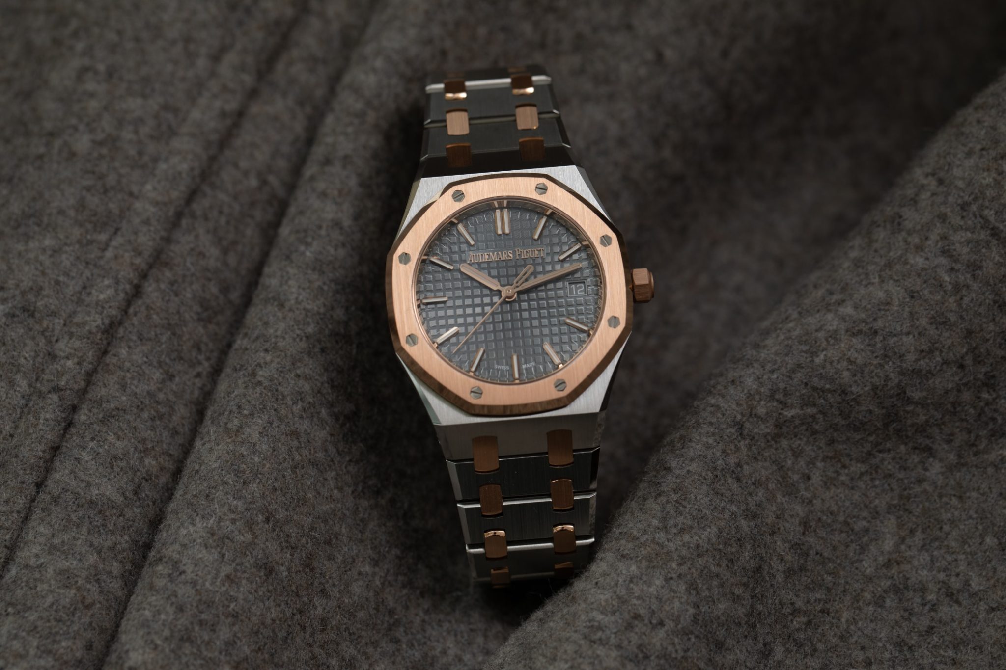 audemars-piguet-royaloak-selfwinding-34mm-two-tone