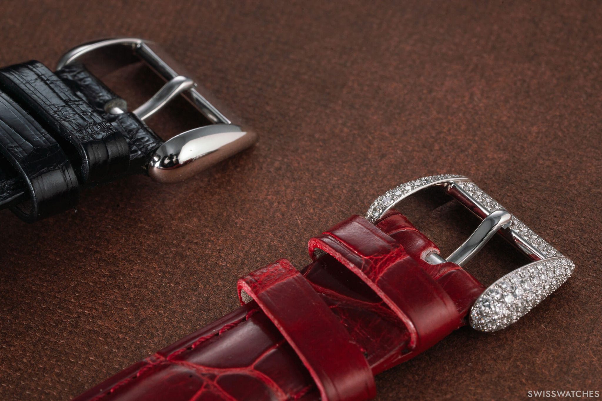 patek-philippe-5240-and-4940-minute-repeater-40th-anniversary-04-folding-clasp