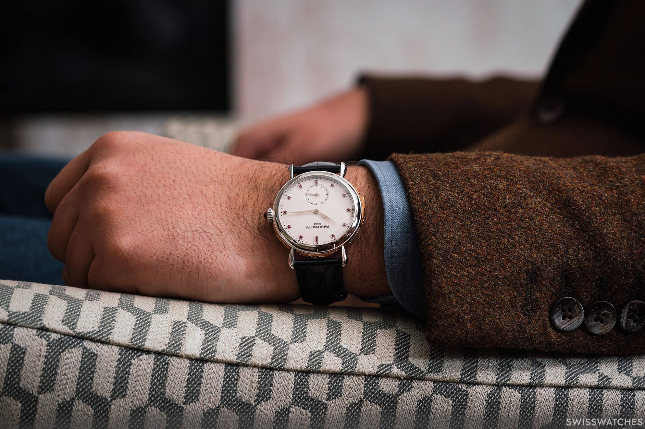 patek-philippe-minute-repeater-unique-ref-5240-horology-ancienne-40th-anniversary-06-wristshot