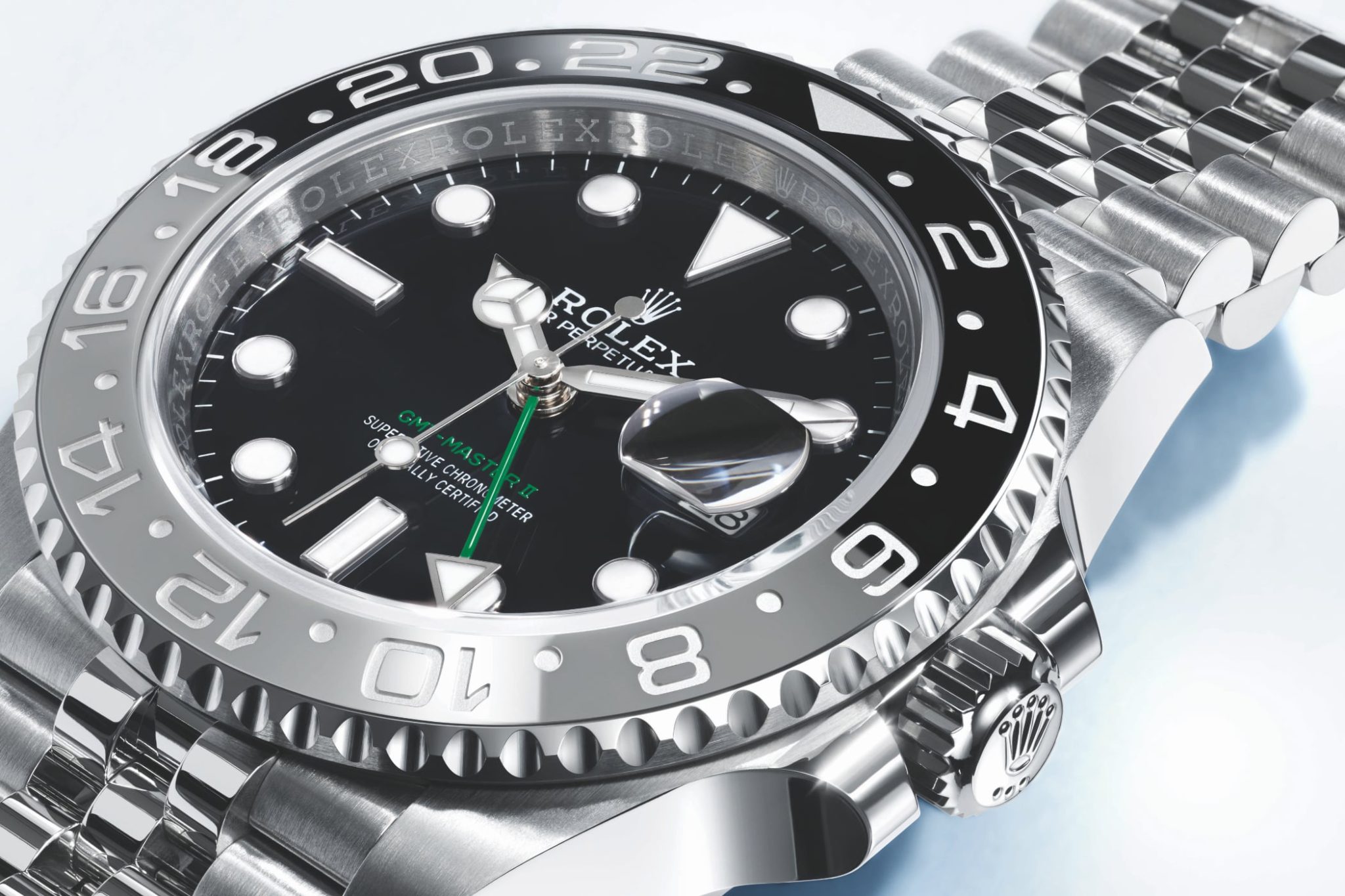 rolex-2024-gmtmaster2-126710grnr-bezel