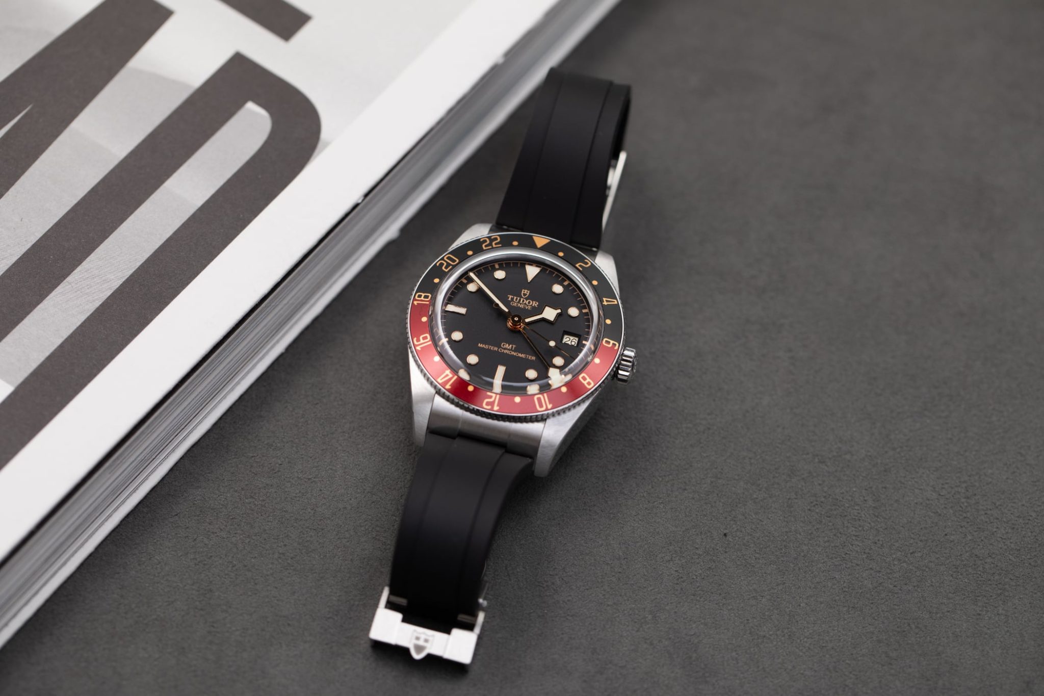 tudor-2024-black-bay-58-gmt-m7939g1a0nru-0002-live