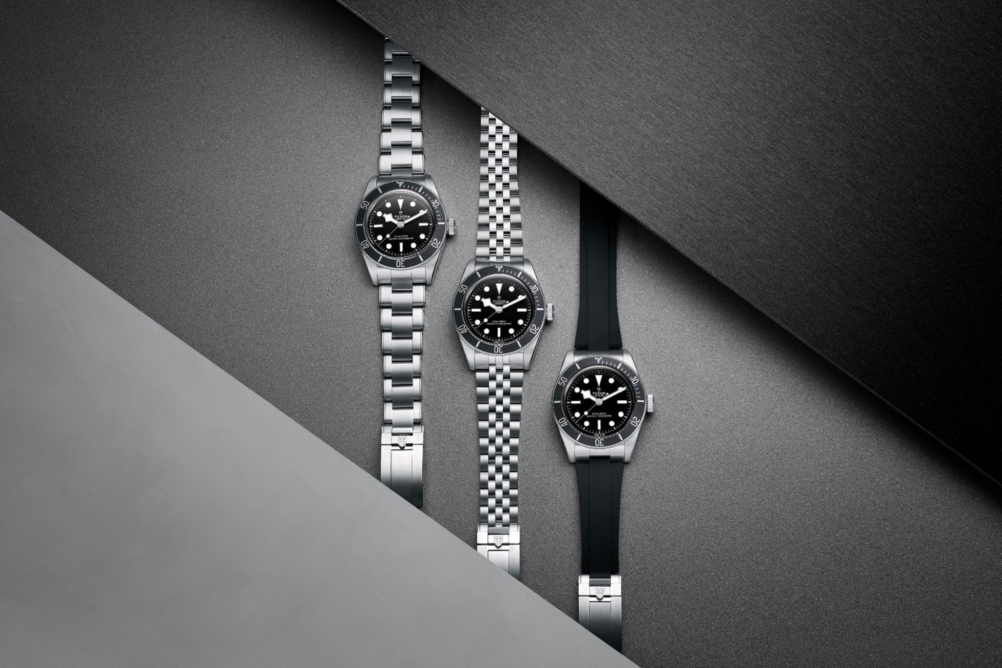 tudor-2024-black-bay-m7941a1a0nu-side-by-side