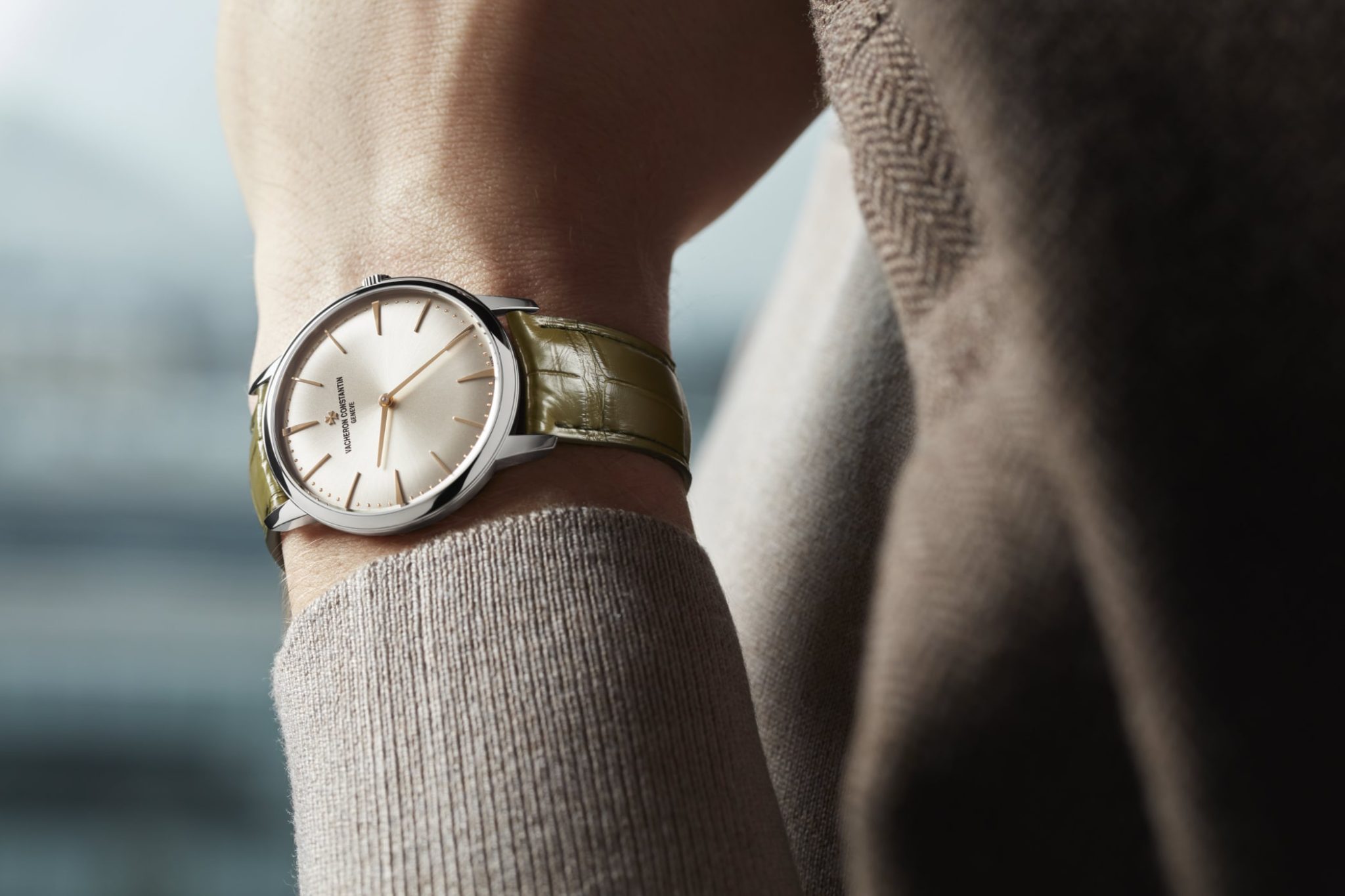 vacheron-constantin-patrimony-manual-winding-1410u-000g-h017-wrist