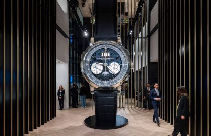 watches-wonders-2024-highlights-a-lange-soehne-datograph-lume-perpetual