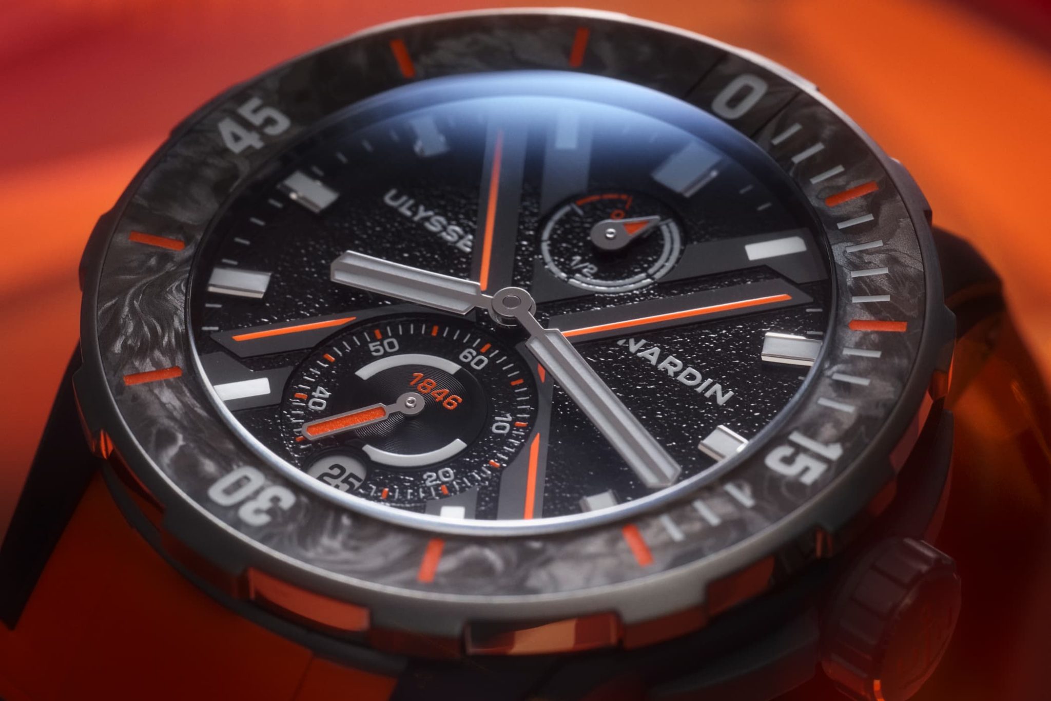 wempe-signature-collection-x-ulysse-nardin-diver-net-signatur-collection-un220061-dial