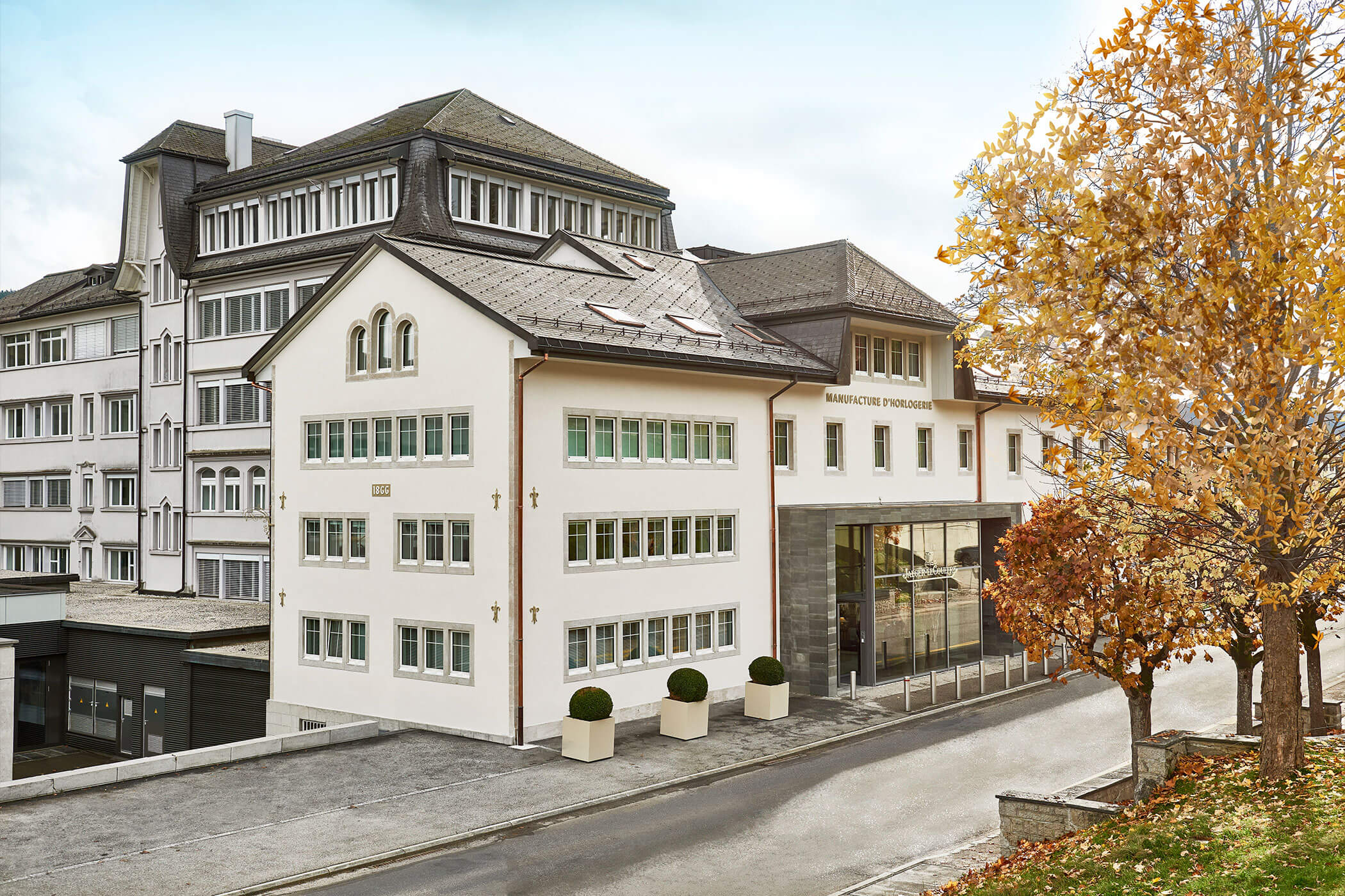 jaeger-lecoultre-manufacture-exterior-view