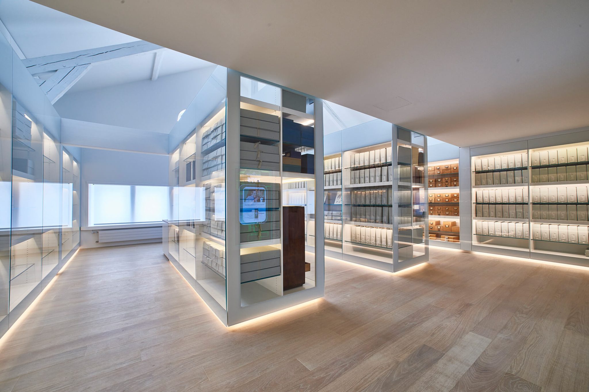 jaeger-lecoultre-manufacture-the-archive