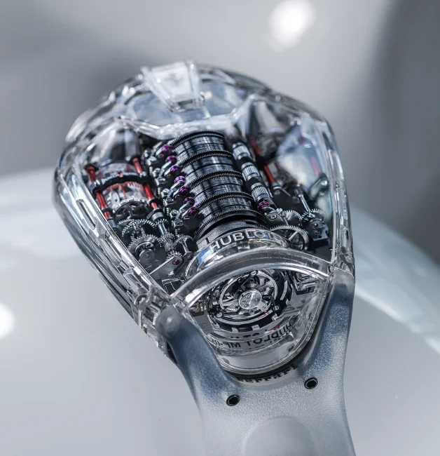 hublot-masterpiece-kollektion-mp-05-la-ferrari-saphirgehaeuse-tourbillon-3