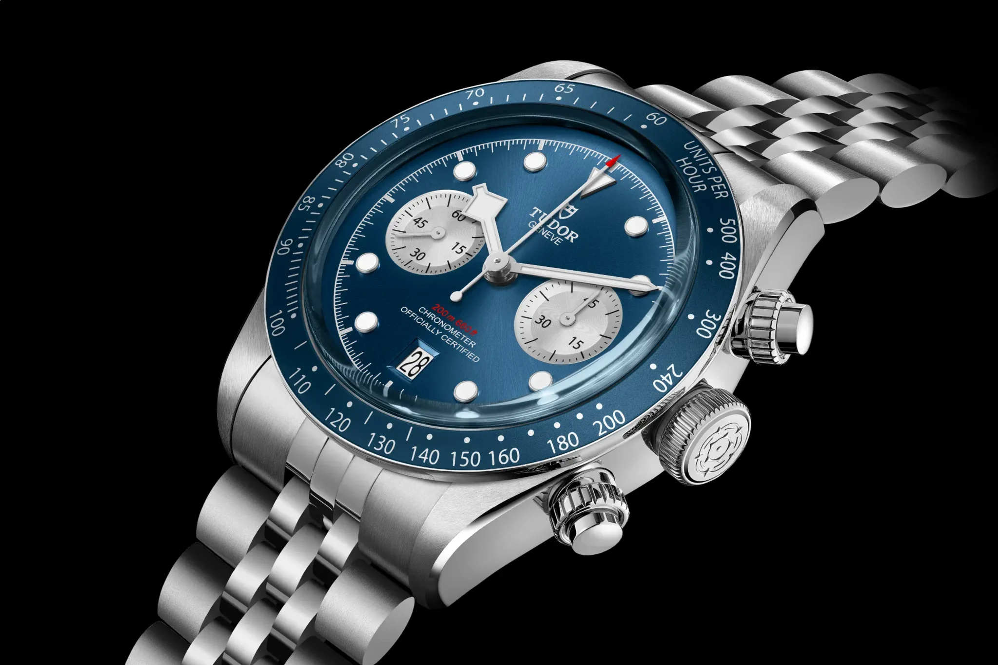tudor-black-bay-chrono-blue-79360b-case