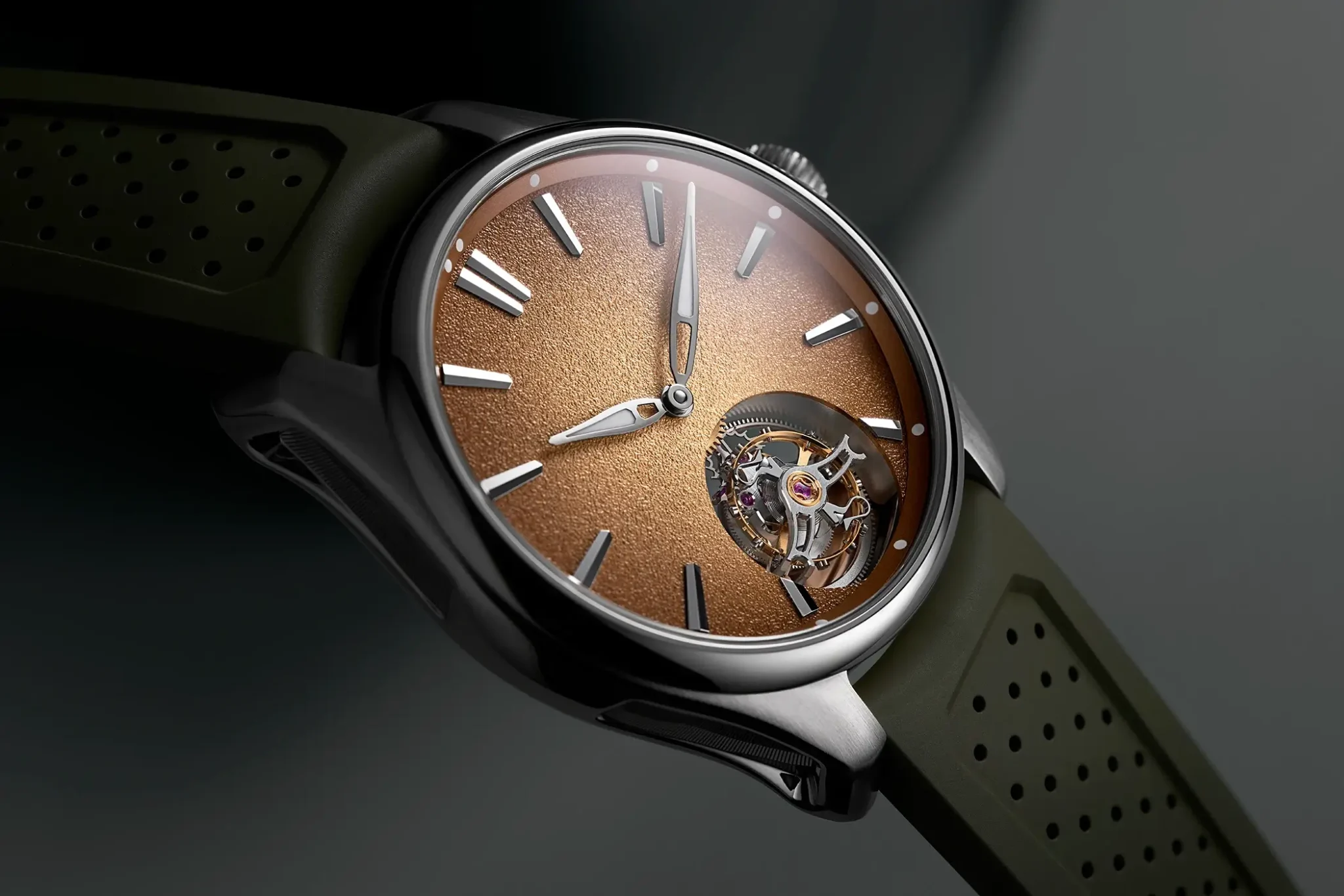 h-moser-cie-x-bucherer-pioneer-tourbillon-amber-sand-front