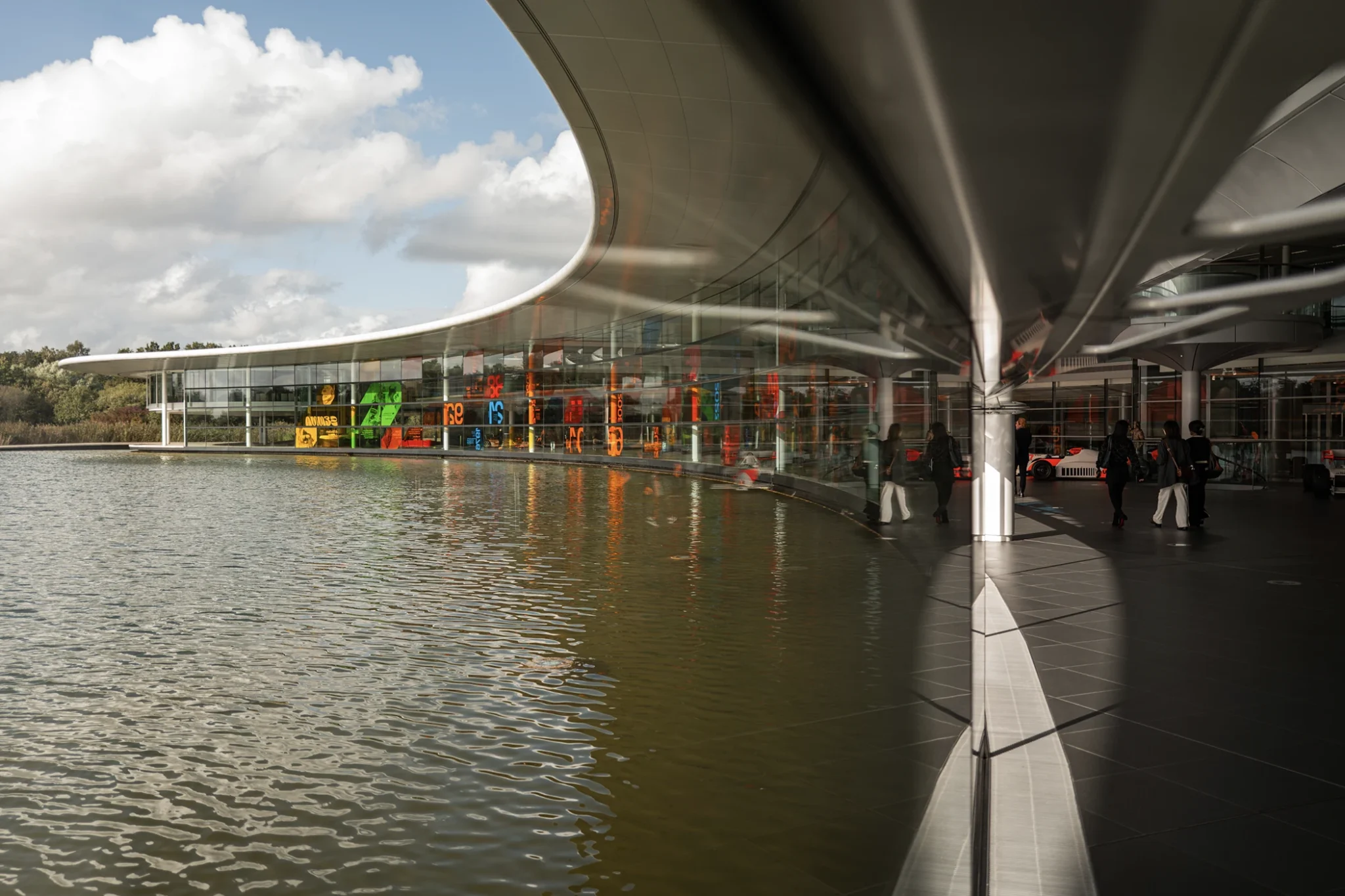 mclaren-technology-centre-from-the-inside
