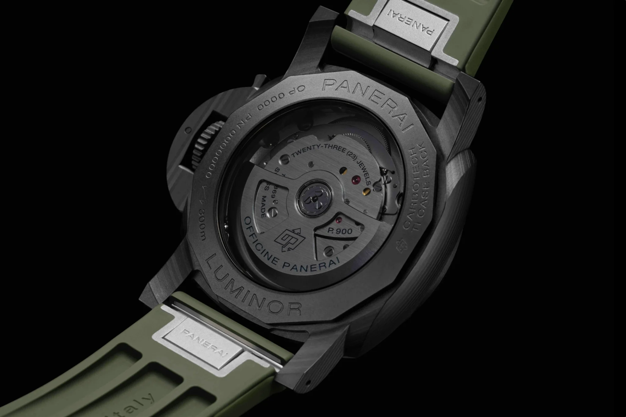 panerai-luminor-quaranta-carbotech-pam01526-green-caseback.
