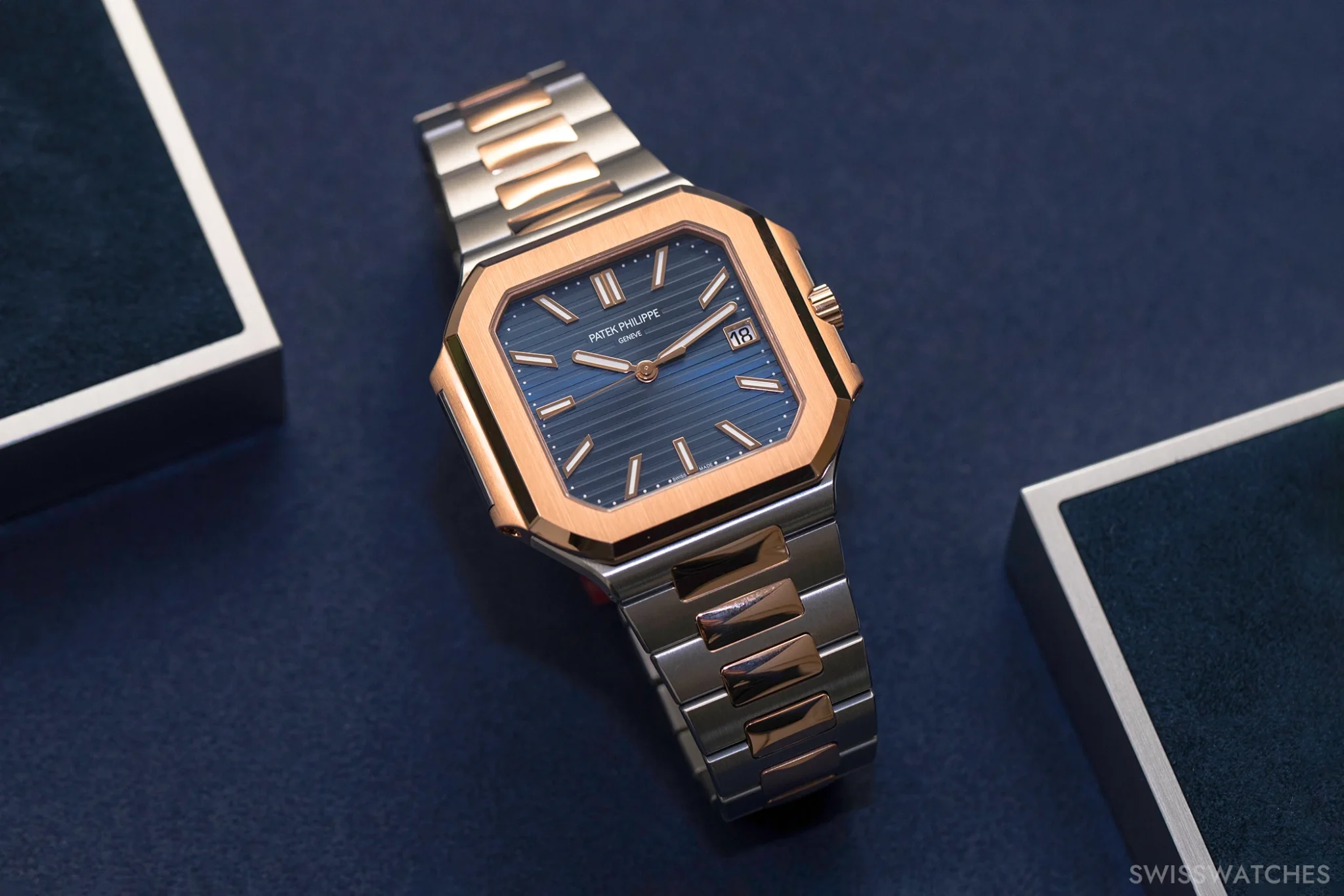 patek-philippe-cubitus-5821-1ar-001-two-tone-frontal