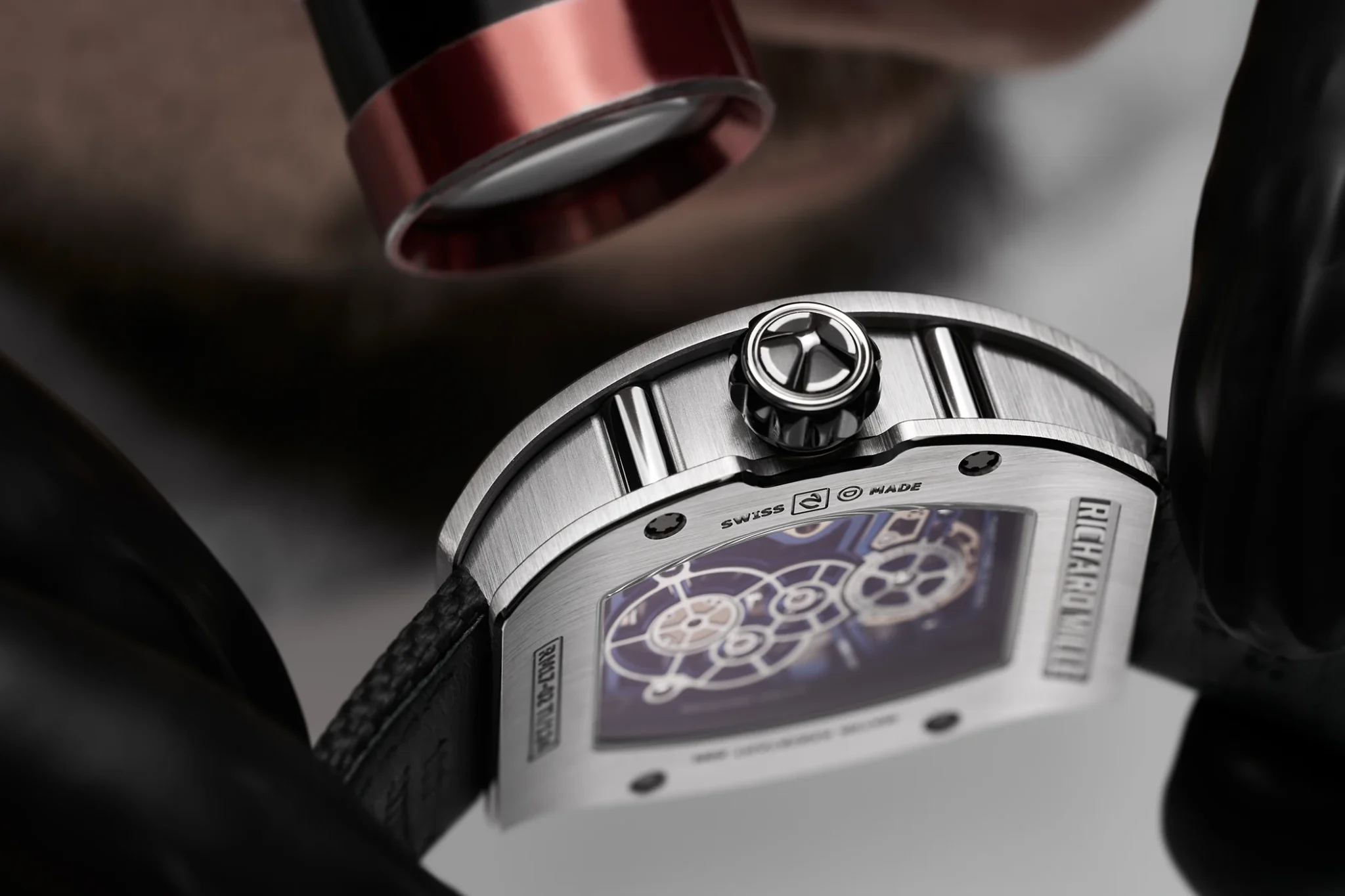 richard-mille-rm-17-02-tourbillon-titan-crown