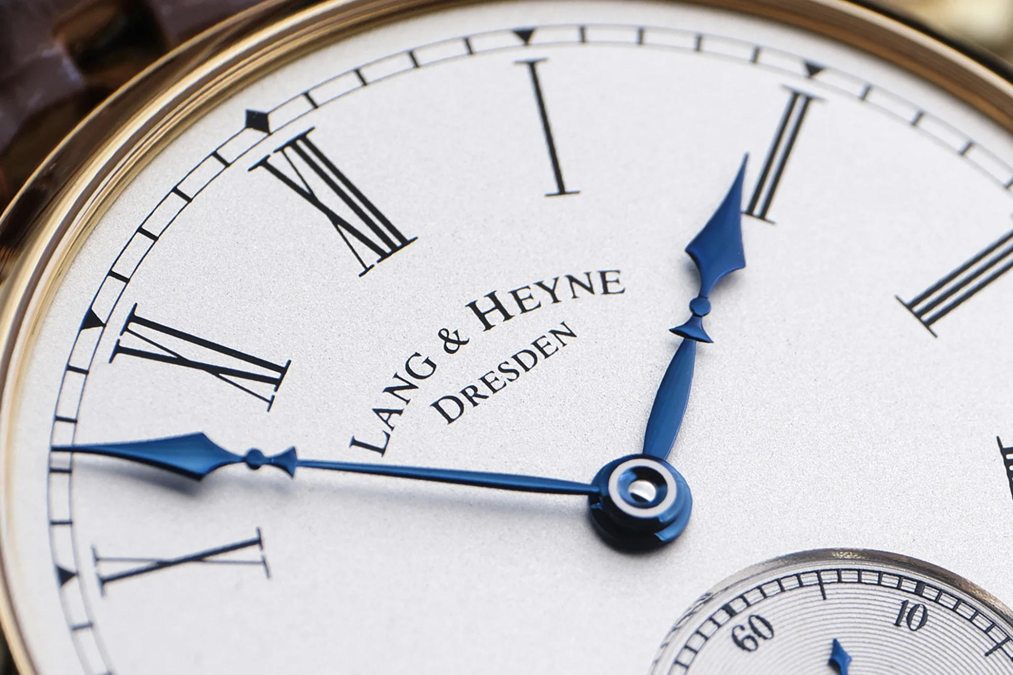 lang-and-heyne-cathedral-pointer-blue