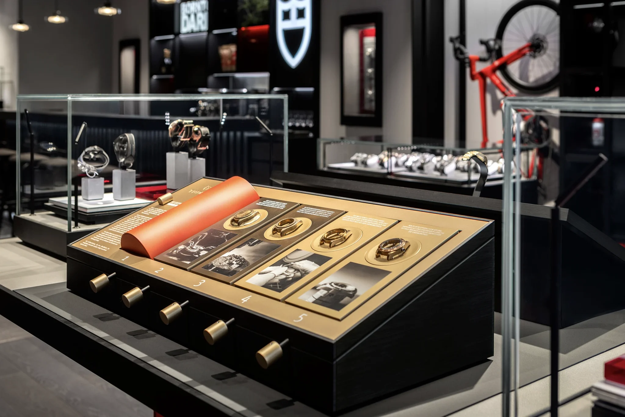 new-tudor-boutique-in-berlin-history