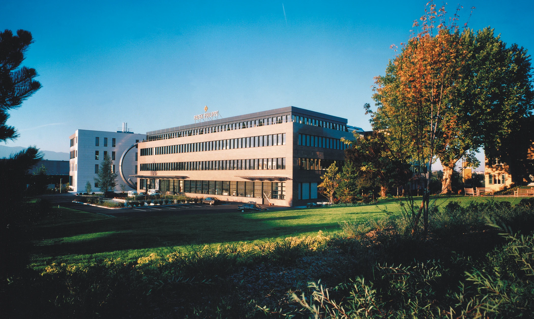 old-patek-philippe-manufacture-building