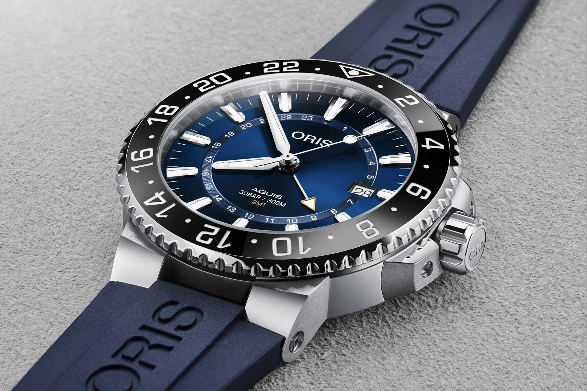 oris-aquis-gmt-date-ref-01-798-7754-4135-07-4-24-65eb-1
