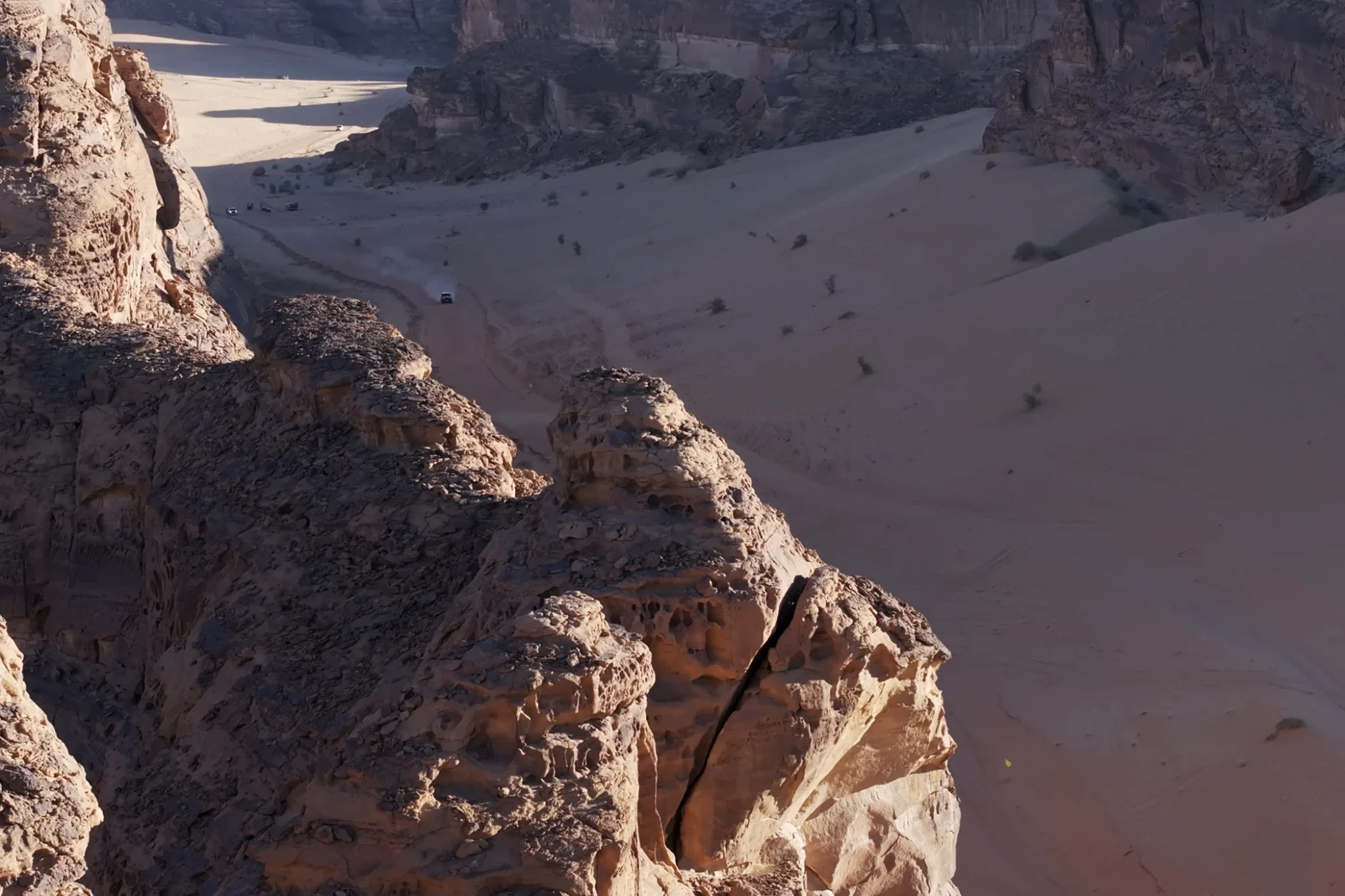 richard-mille-rally-a-shira-jeep-wrangler-on-the-off-road-track-3