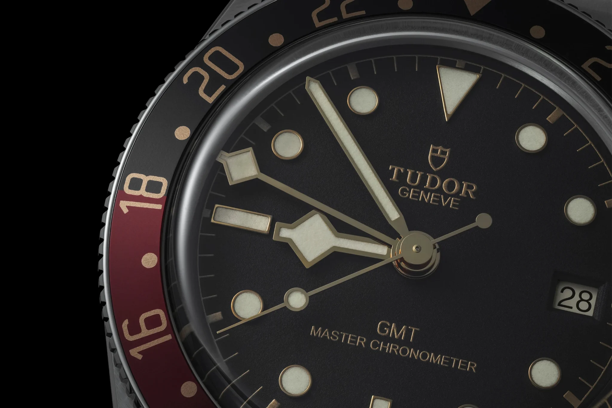 tudor-black-bay-58-gmt-ref-m7939g1a0nru-0001-dial