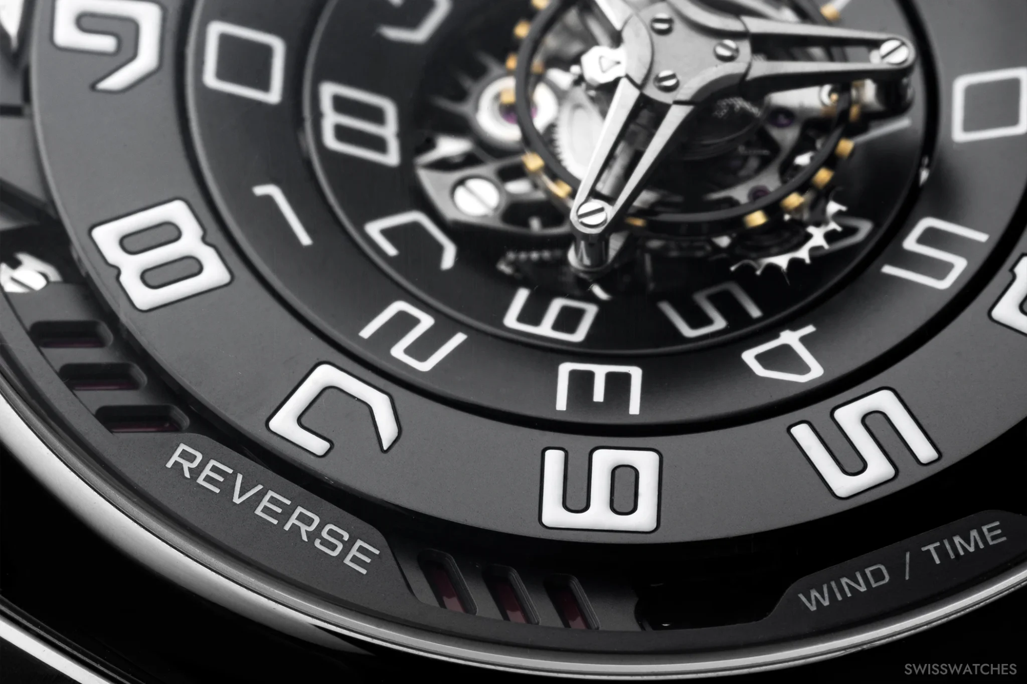 vanguart-black-hole-tourbillon-white-gold-close-up-of-the-dial-rings
