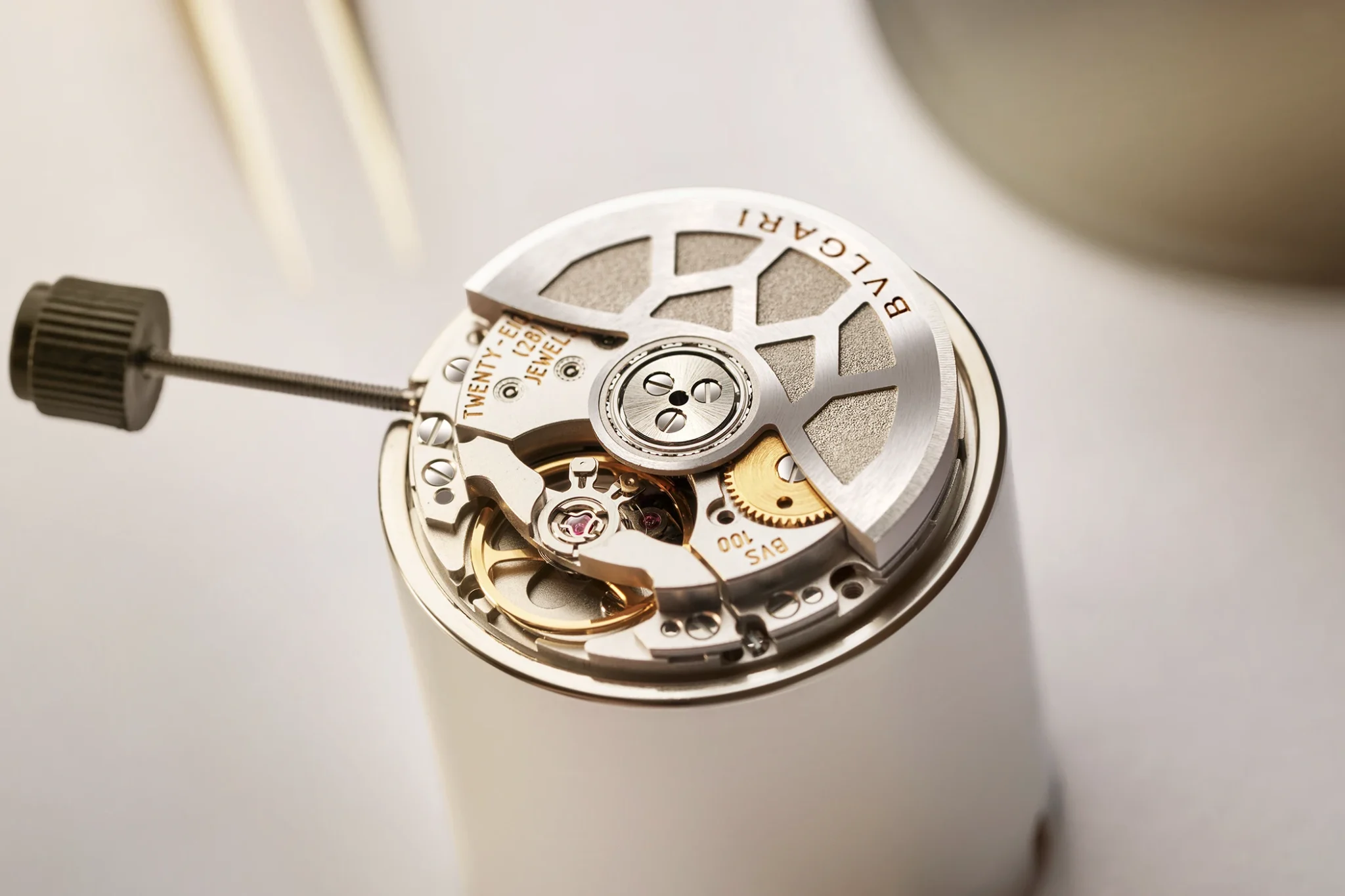 bulgari-serpenti-automatic-movement-bvs-100-lady-solotempo
