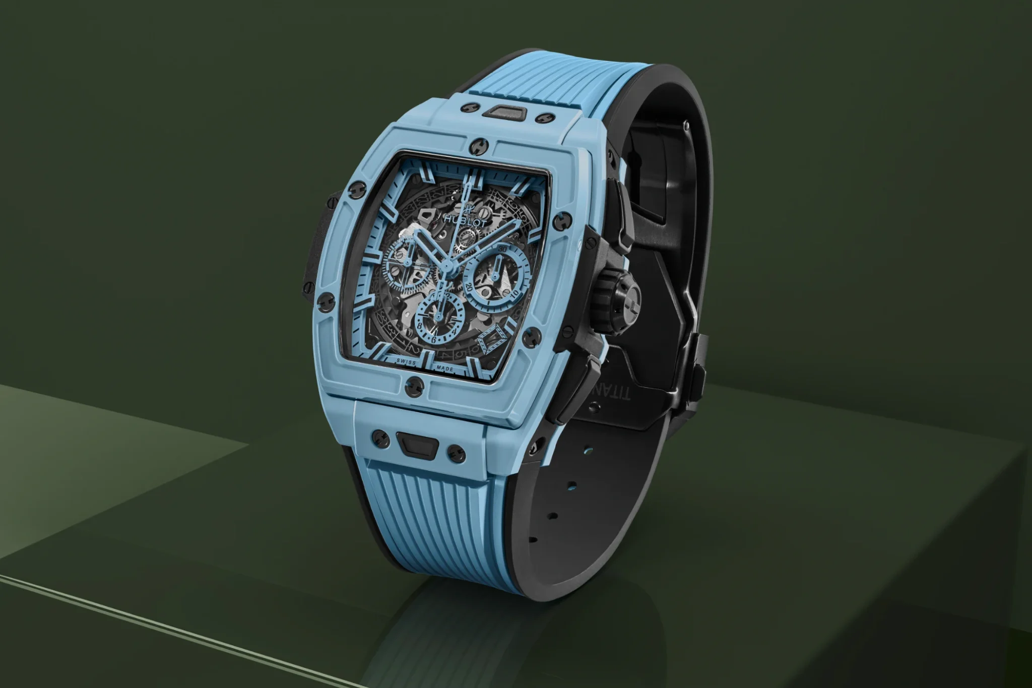 hublot-spirit-of-big-bang-chronograph-642.cz_.6110.rx-642.ex_.5110.rx-642.gx_.5210.rx-blue-case