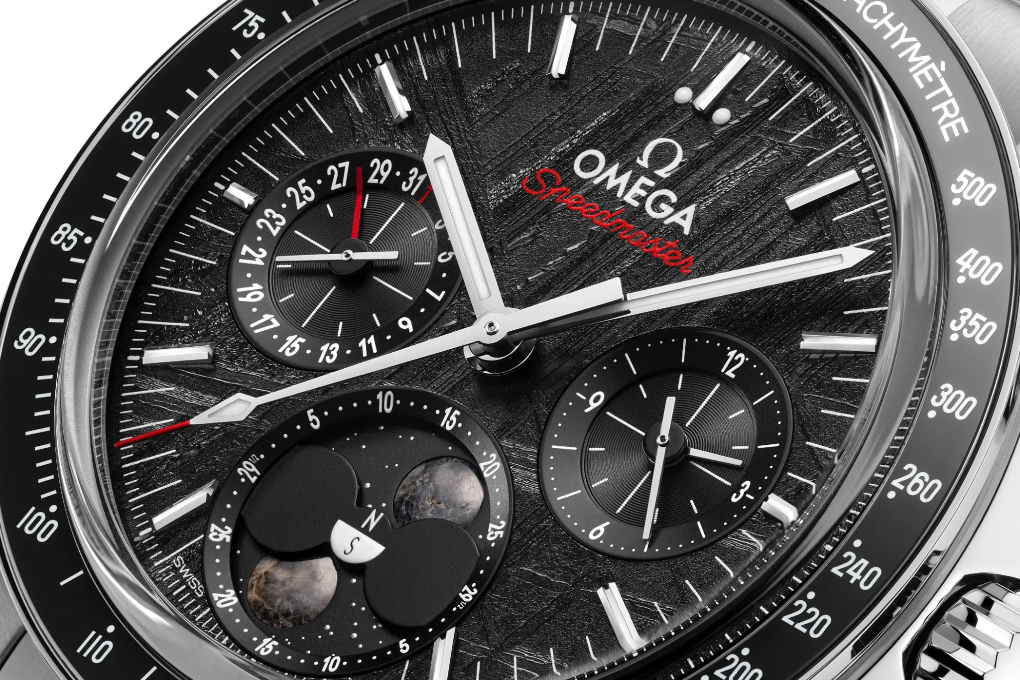 omega-speedmaster-moonphase-meteorite-30430435201001-dial