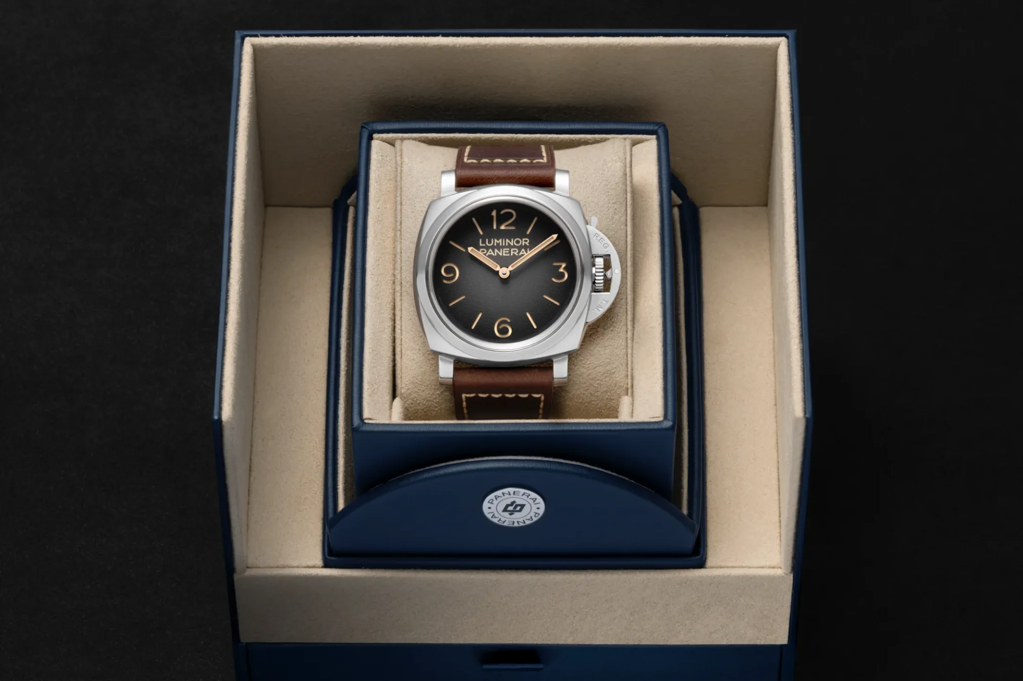 panerai-luminor-tre-giorni-pam01628-box