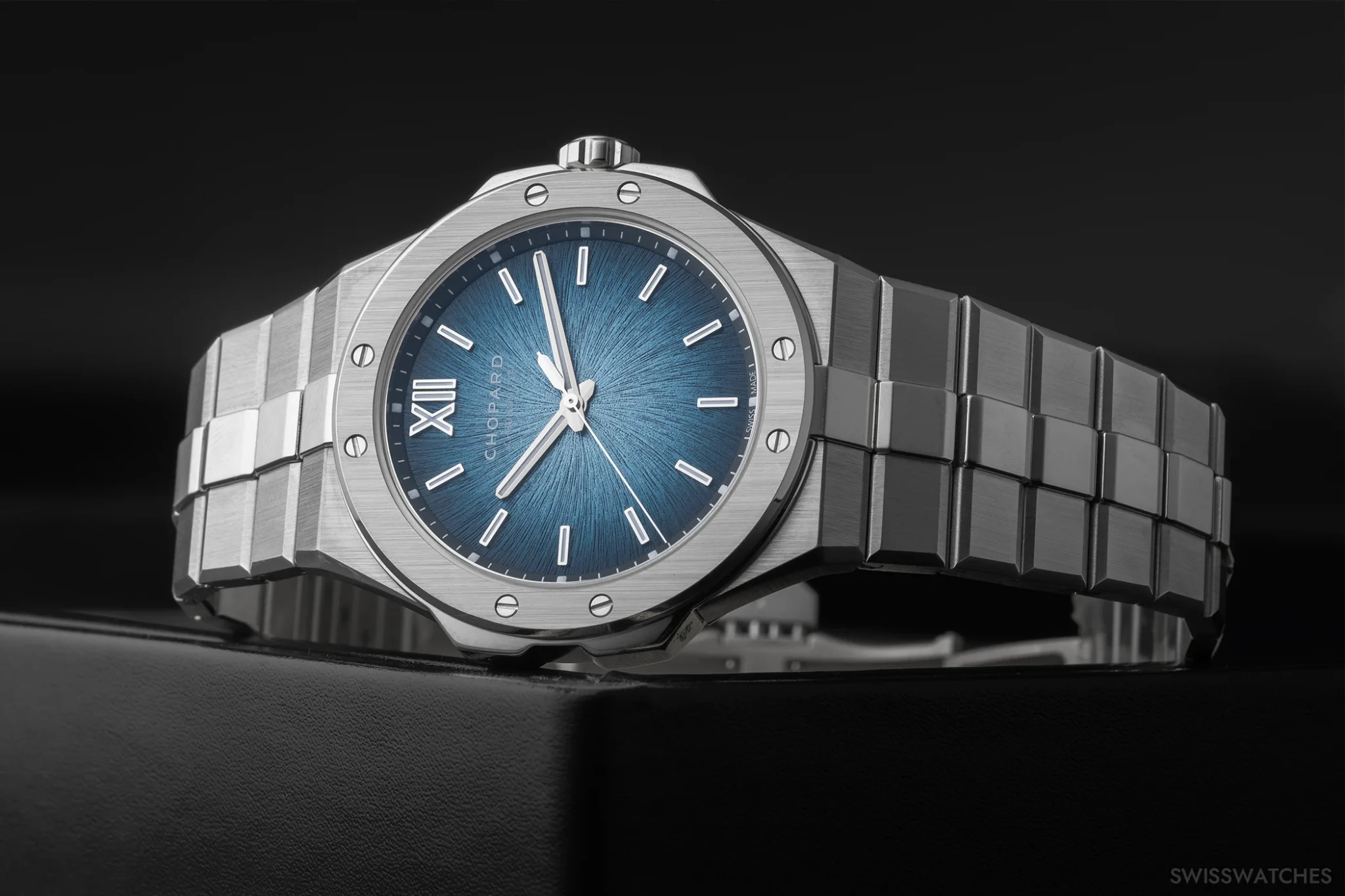chopard-alpine-eagle-41-xp-cs-platinum-ref-295396-9001-dial